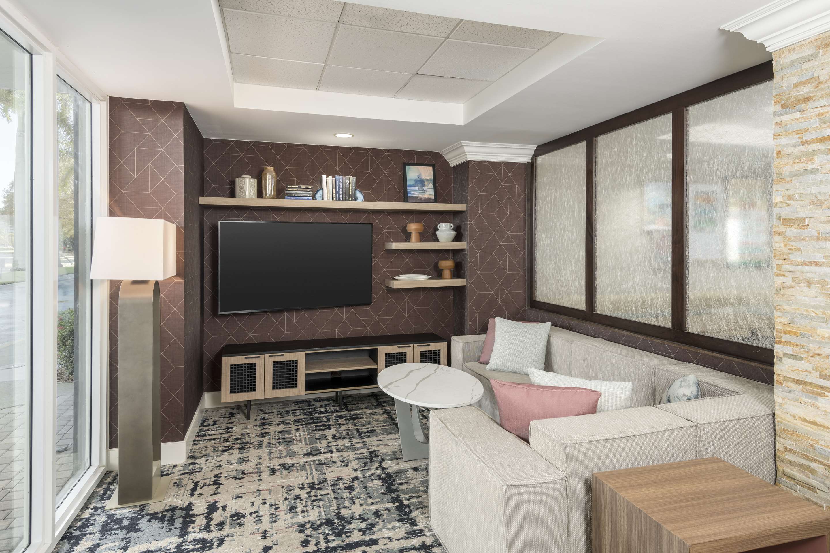 Lobby | Homewood Suites by Hilton Miami-Airport/Blue Lagoon