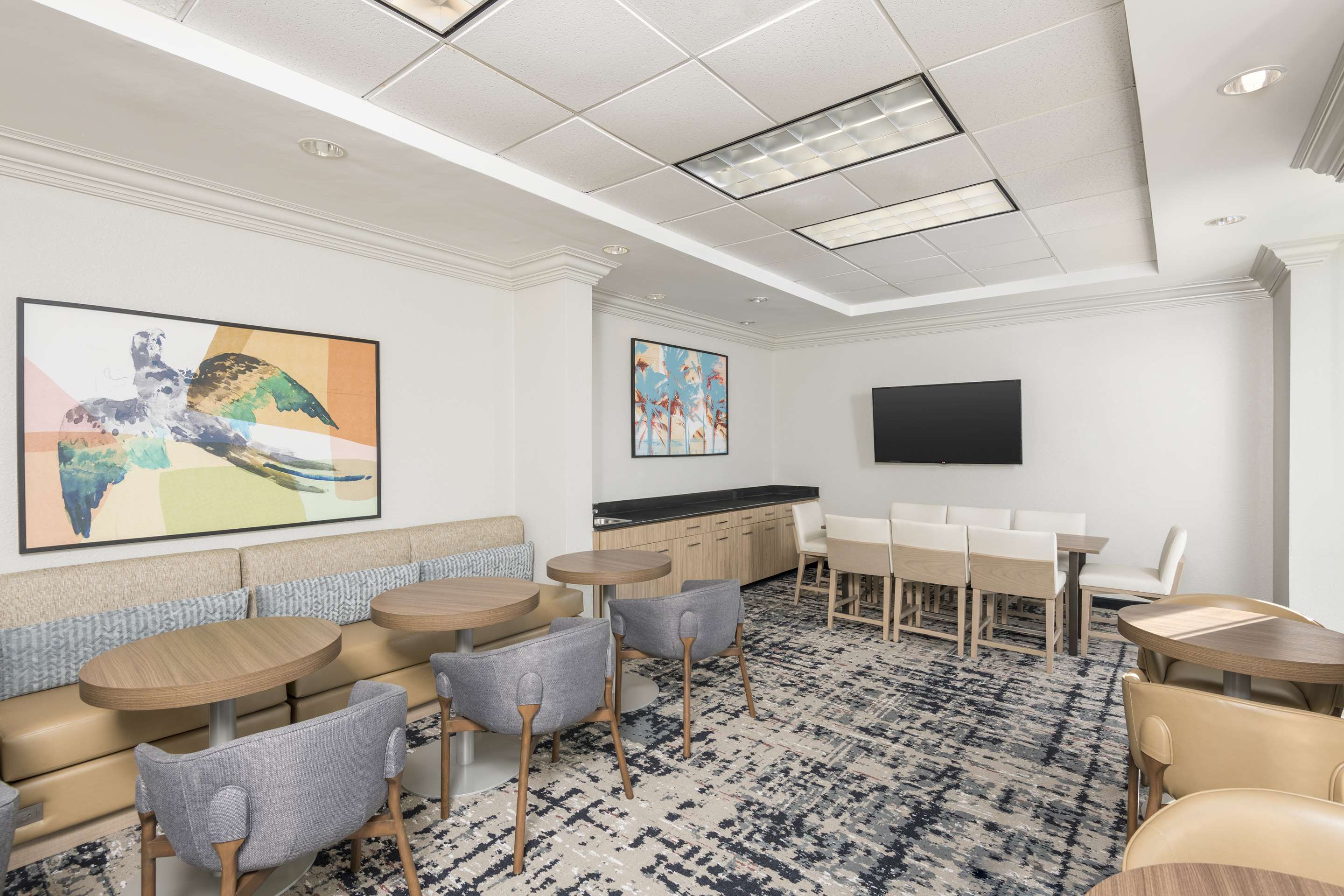 Lobby | Homewood Suites by Hilton Miami-Airport/Blue Lagoon