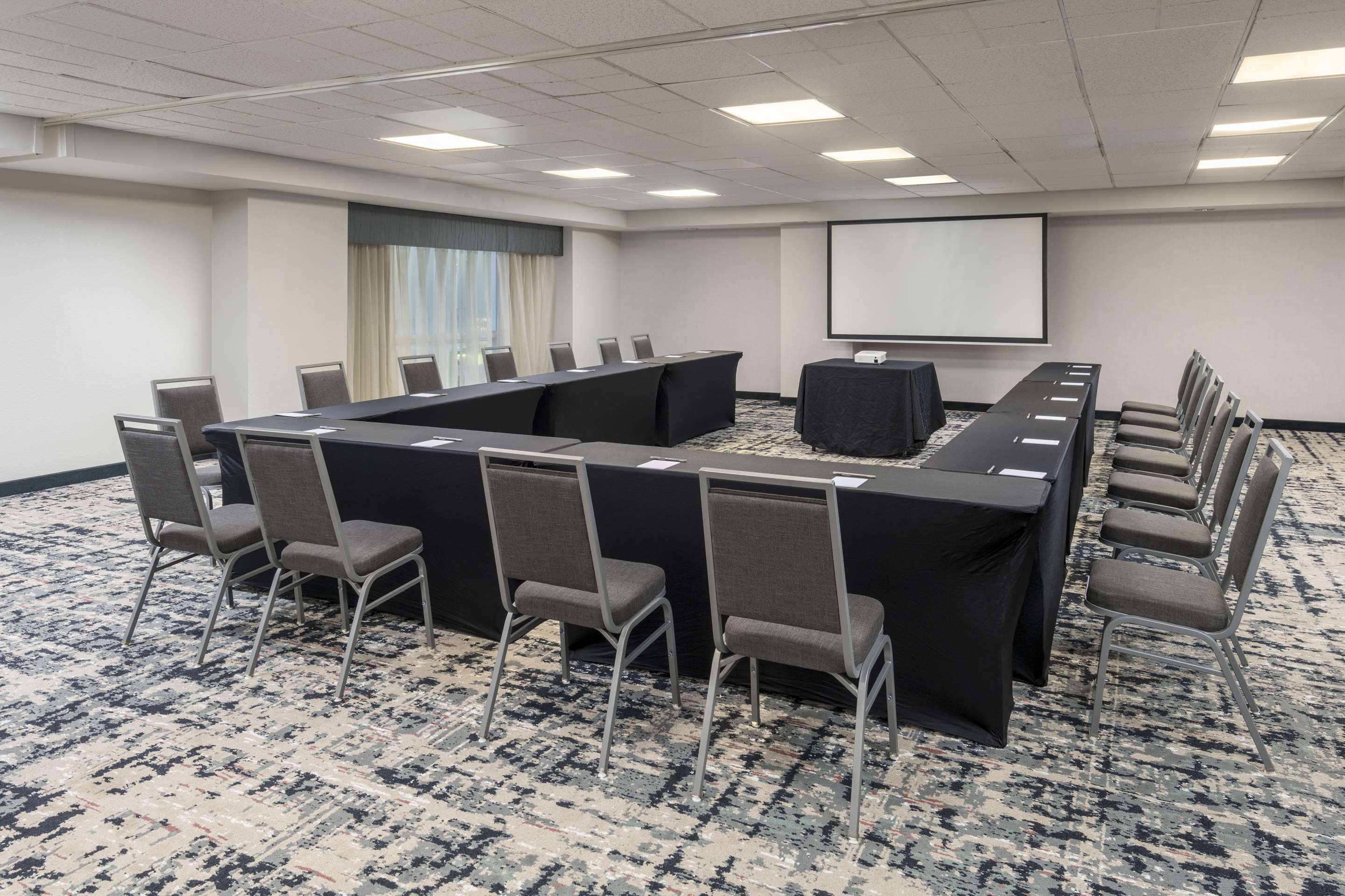 Meeting Room | Homewood Suites by Hilton Miami-Airport/Blue Lagoon