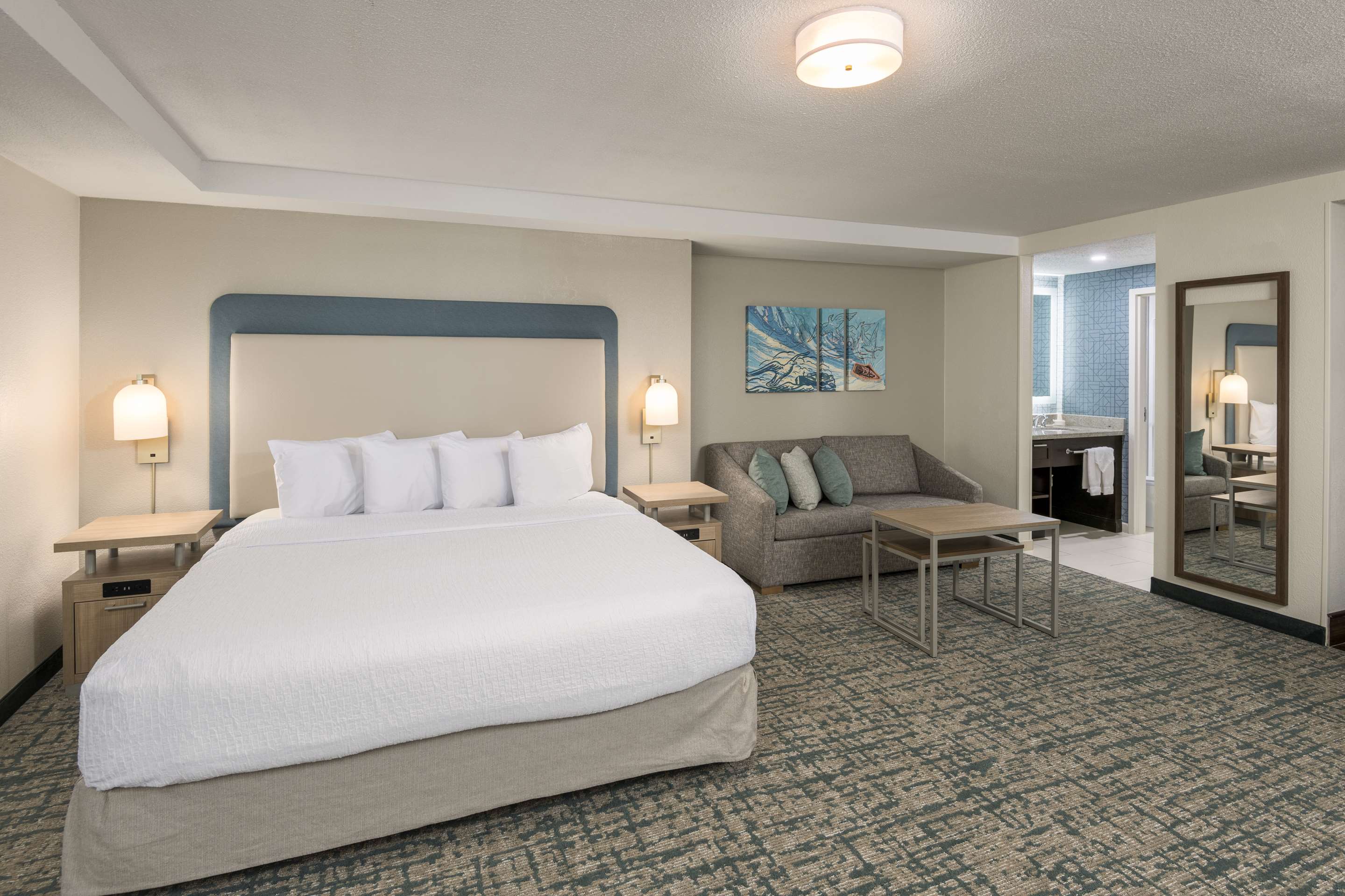 Guest room