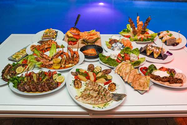 Restaurant - Hilton Bentley Hotel Miami Beach