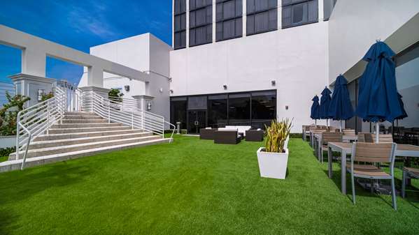 Exterior view - Hilton Hotel Downtown Miami