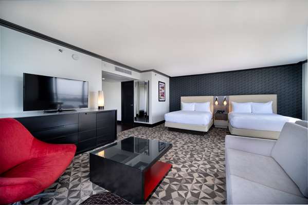  - Hilton Hotel Downtown Miami