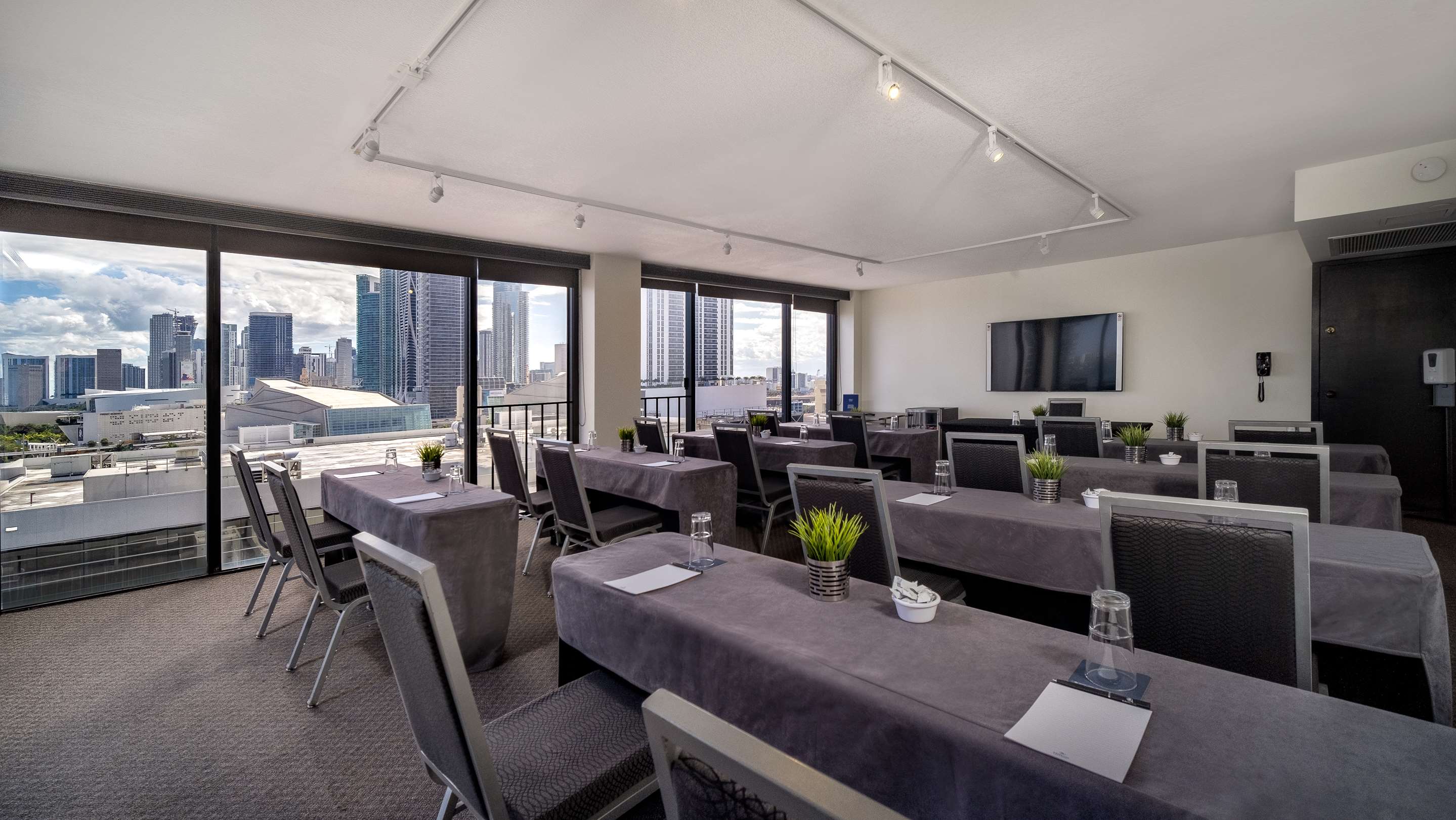 Meeting Room | Hilton Miami Downtown