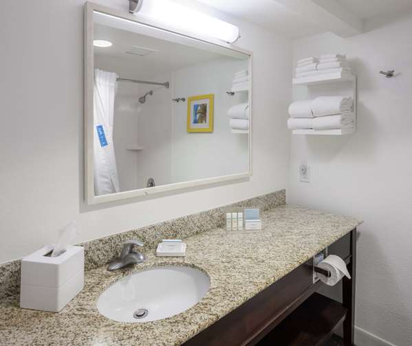  - Hampton Inn & Suites West Doral - FL Turnpike, Exit 29