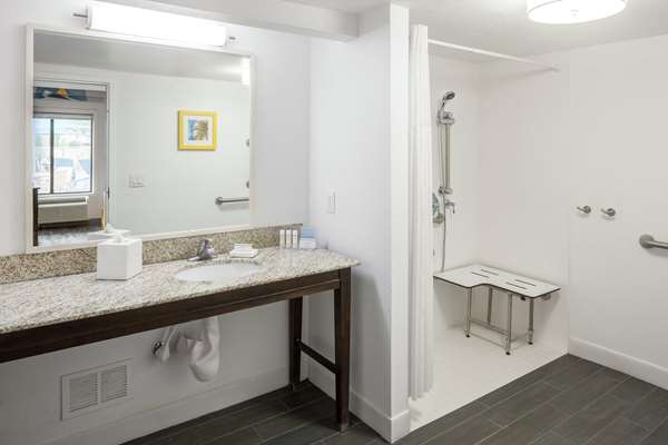  - Hampton Inn & Suites West Doral - FL Turnpike, Exit 29