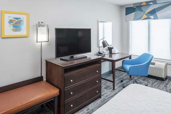  - Hampton Inn & Suites West Doral - FL Turnpike, Exit 29