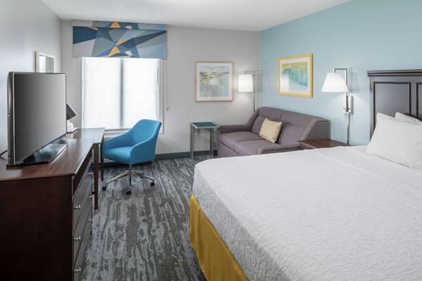  - Hampton Inn & Suites West Doral - FL Turnpike, Exit 29