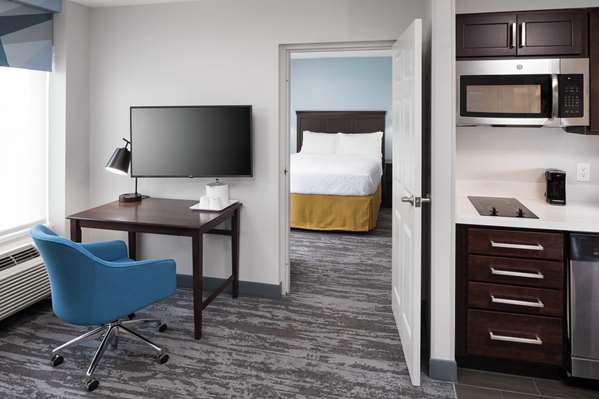  - Hampton Inn & Suites West Doral - FL Turnpike, Exit 29