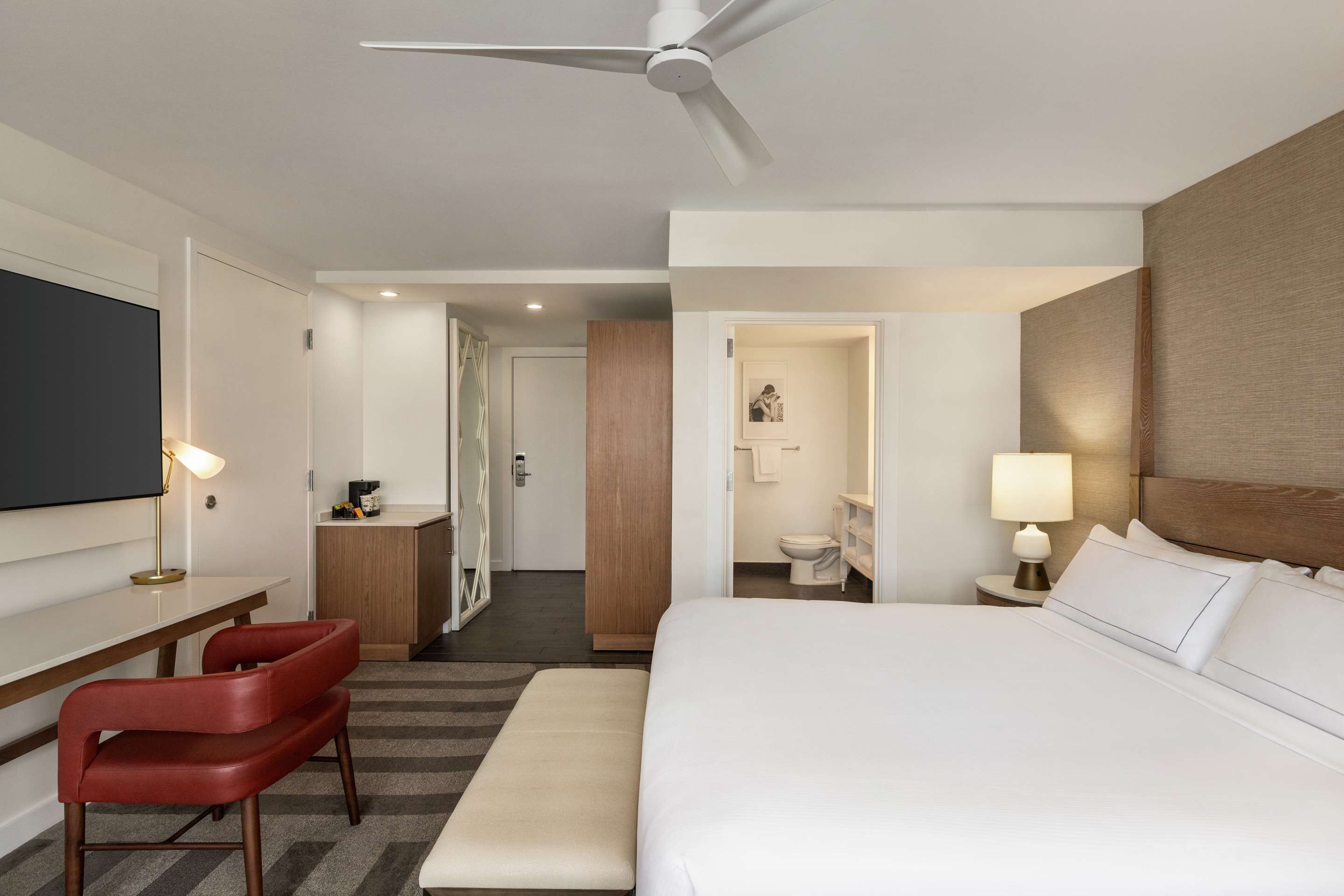 Guest room