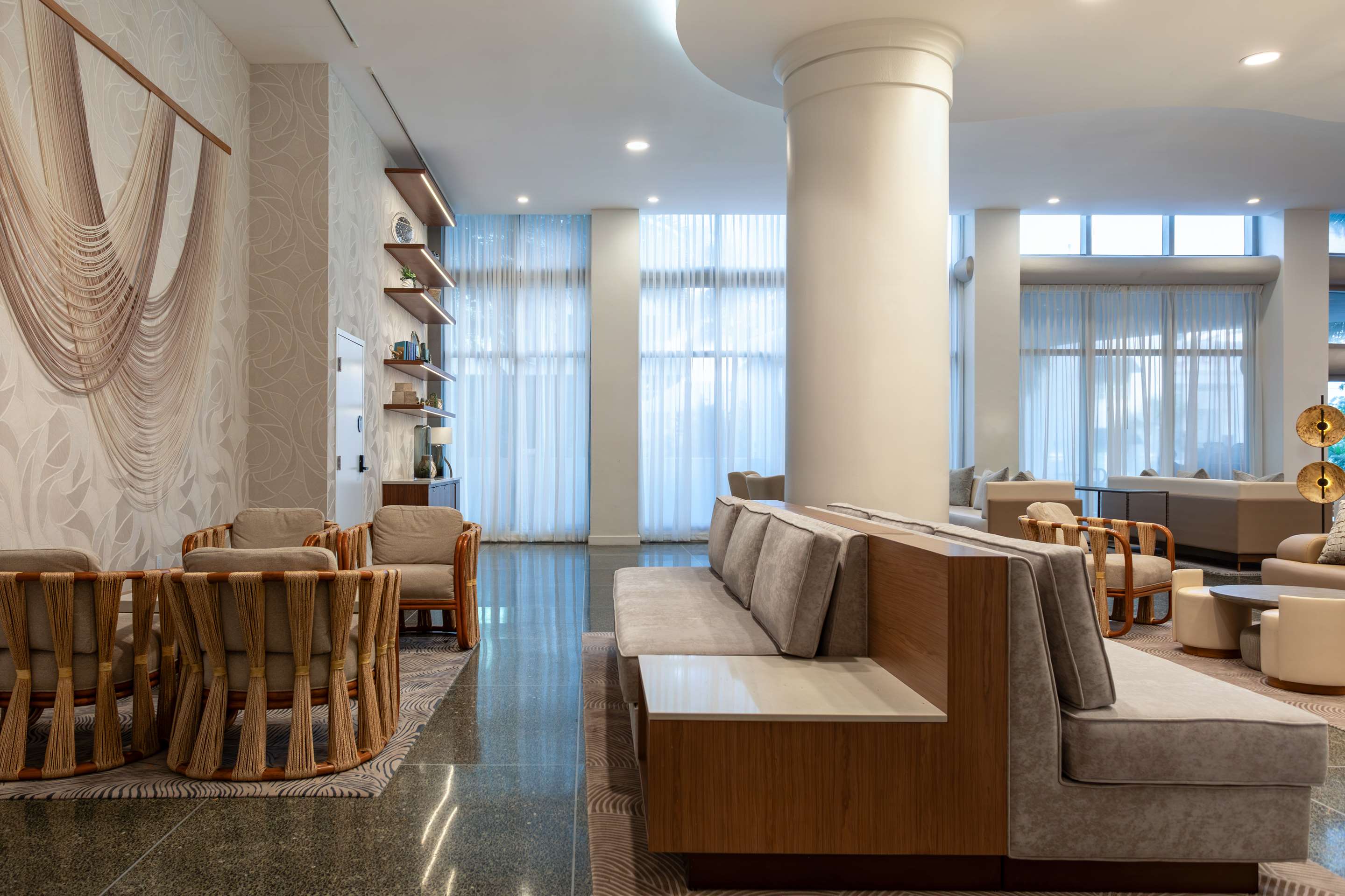 Lobby | Hilton Cabana Miami Beach Resort