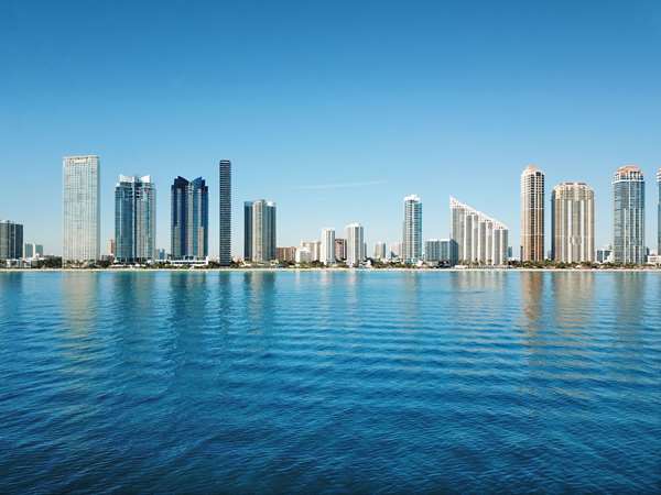 Exterior view - DoubleTree Resort & Spa by Hilton Ocean Point Sunny Isles Beach