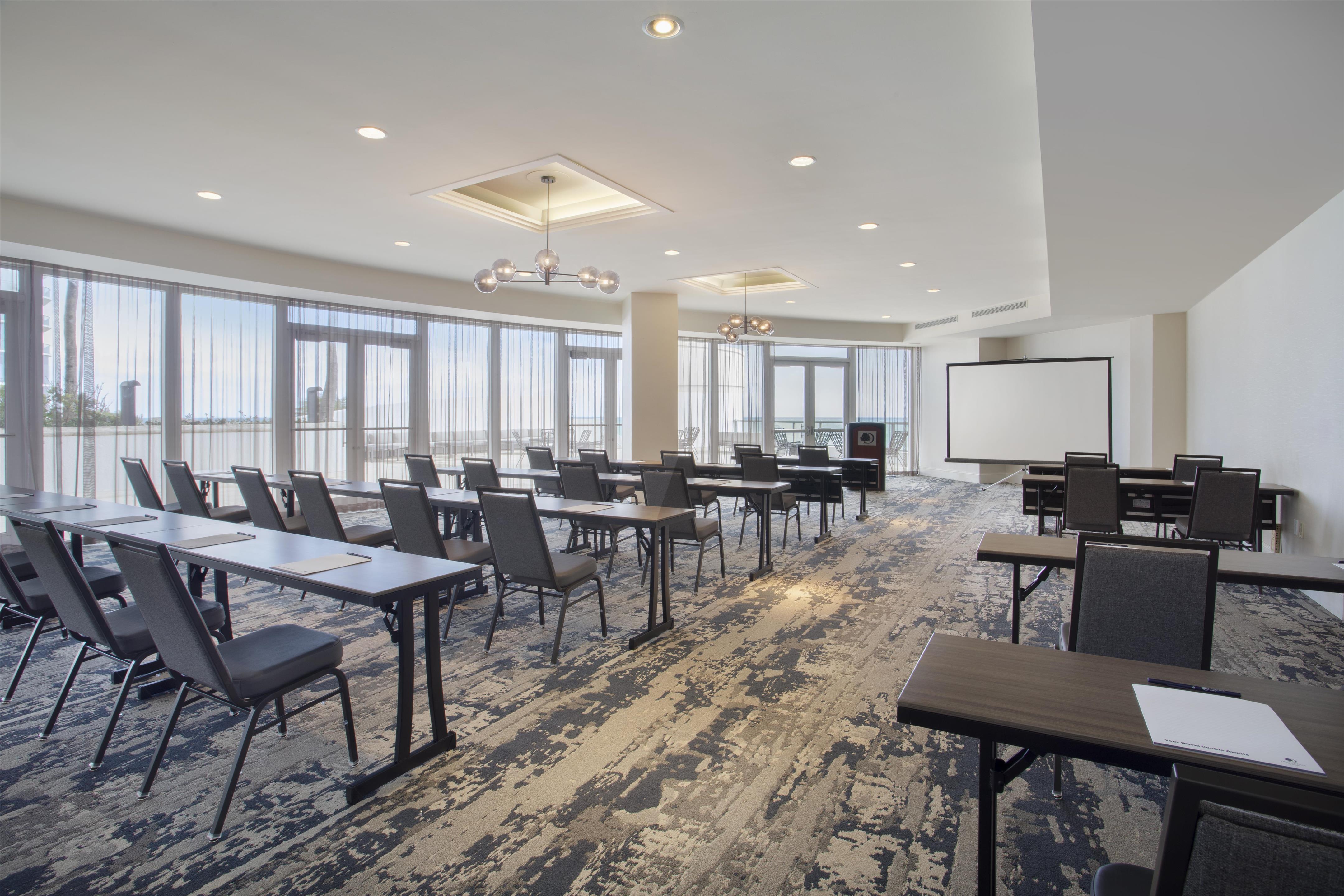Meeting Room | DoubleTree Resort & Spa by Hilton Ocean Point-N. Miami Beach
