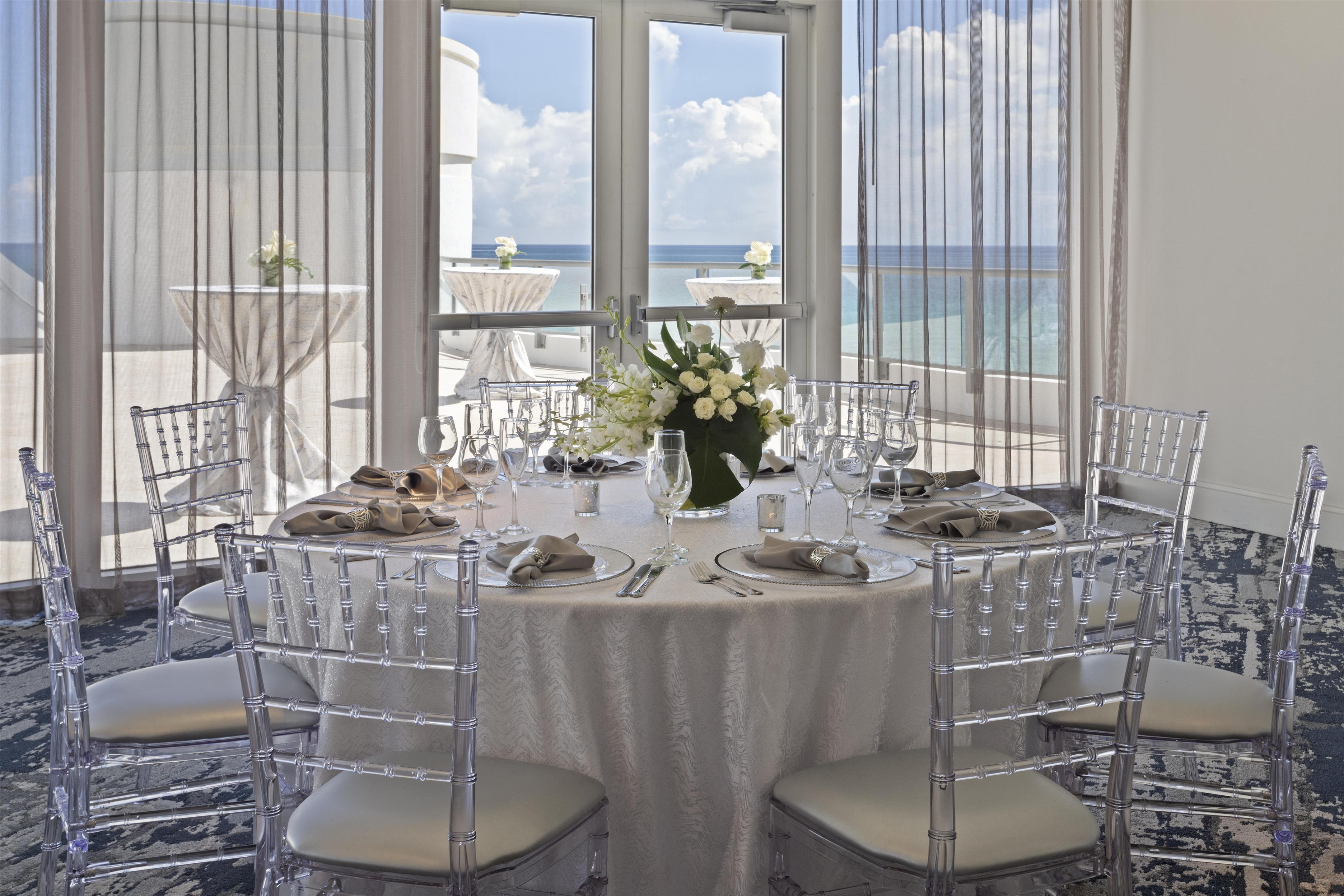 Meeting Room | DoubleTree Resort & Spa by Hilton Ocean Point-N. Miami Beach