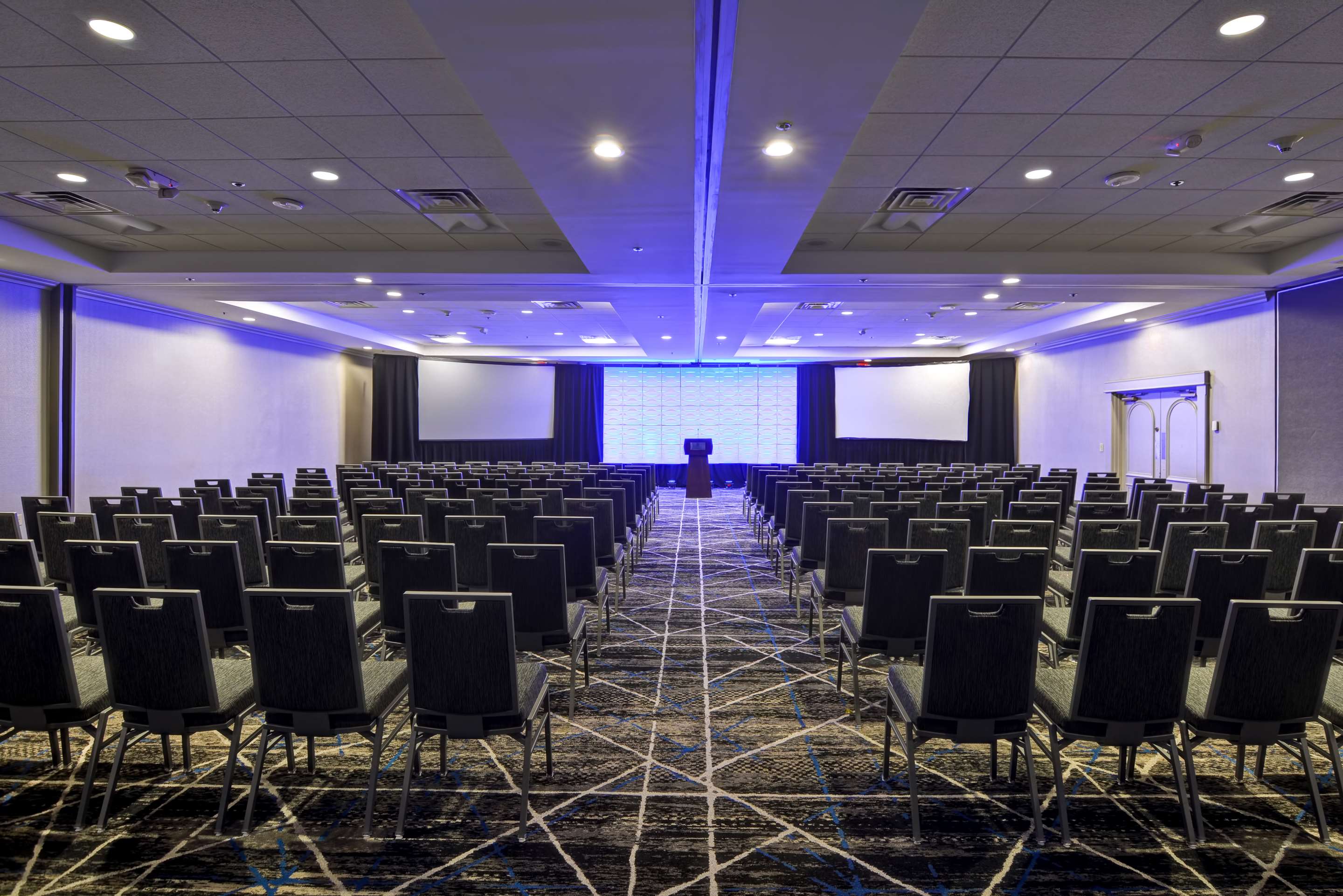Meeting Room | Embassy Suites by Hilton Miami International Airport