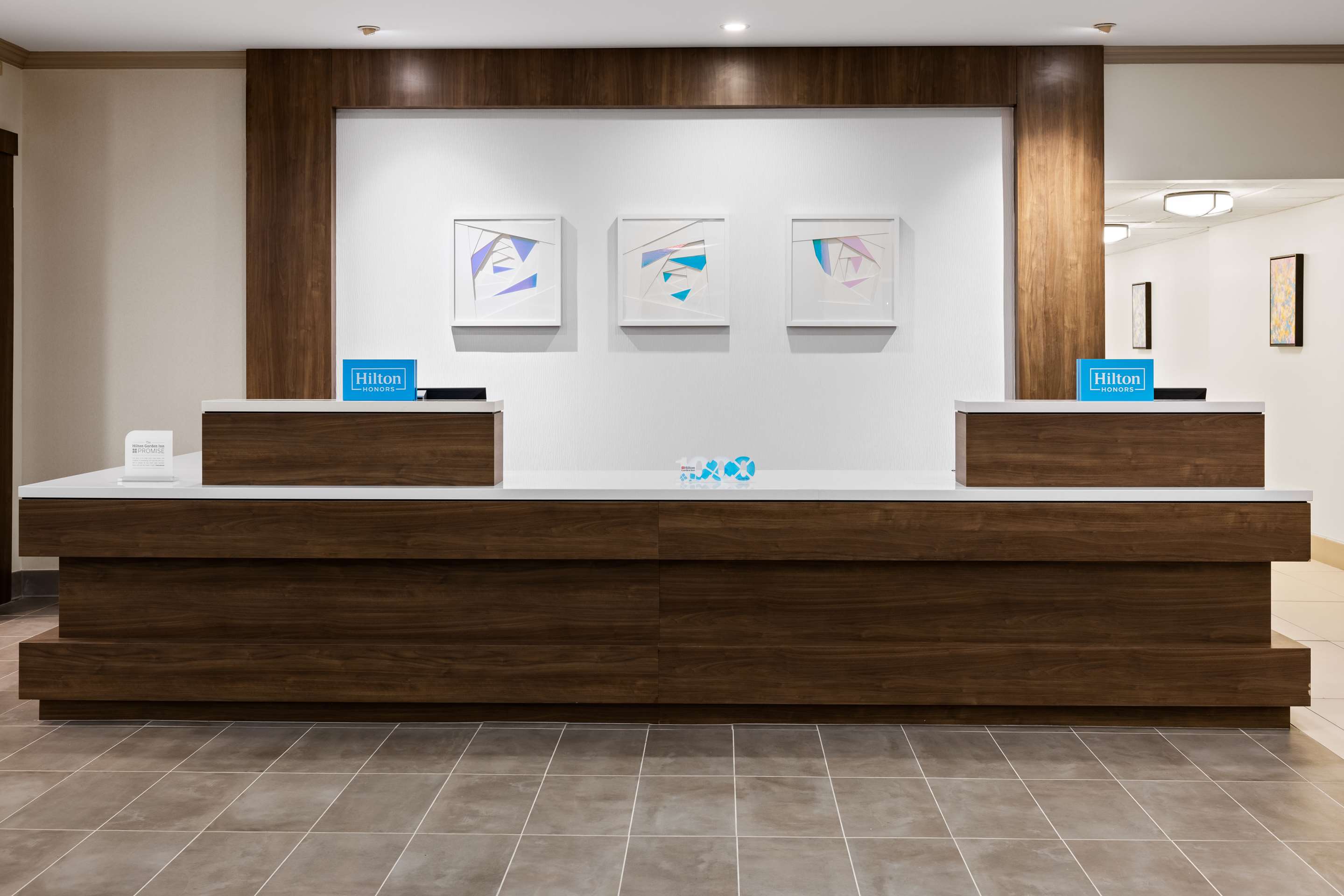 Reception | Hilton Garden Inn Milford