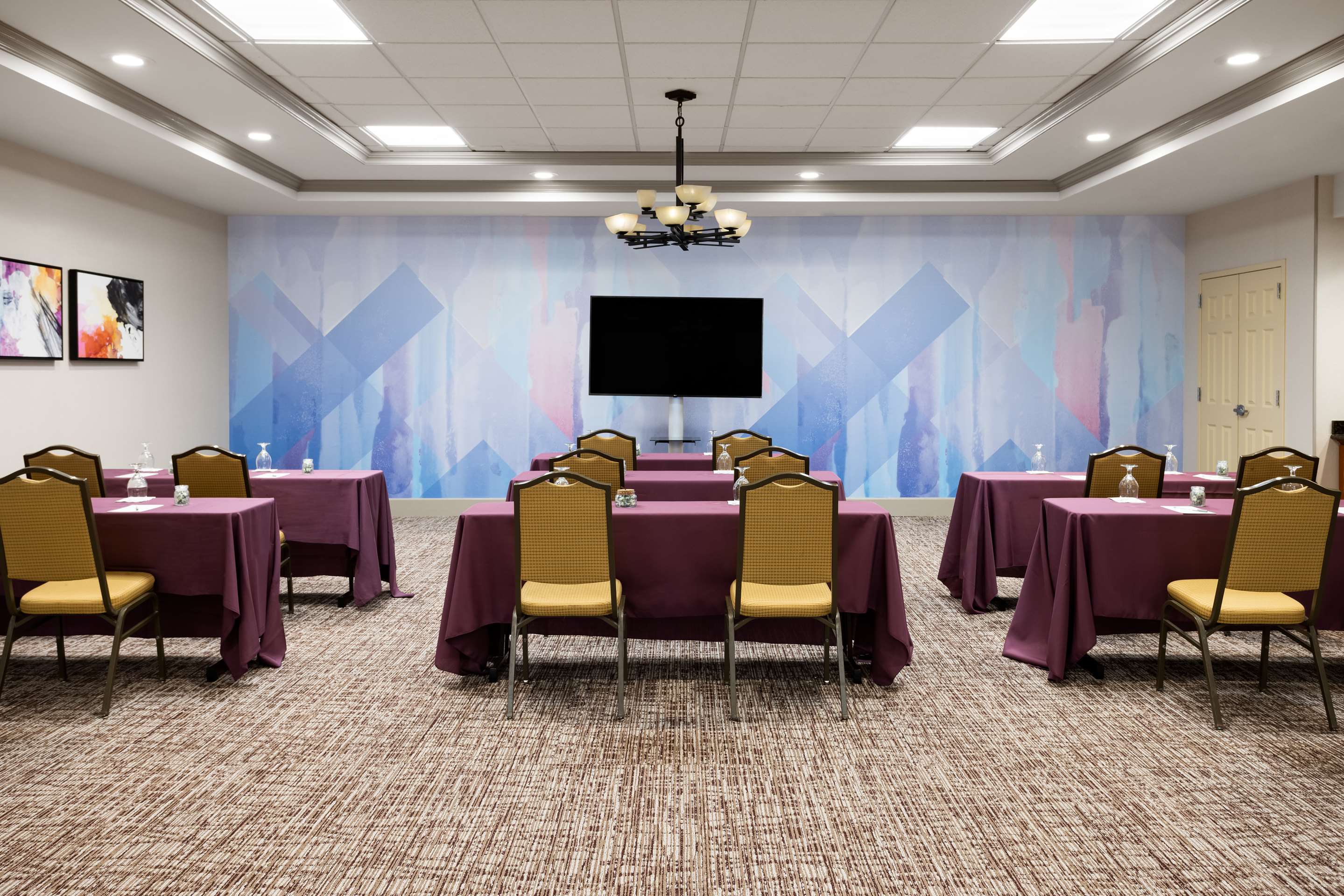 Meeting Room | Hilton Garden Inn Milford