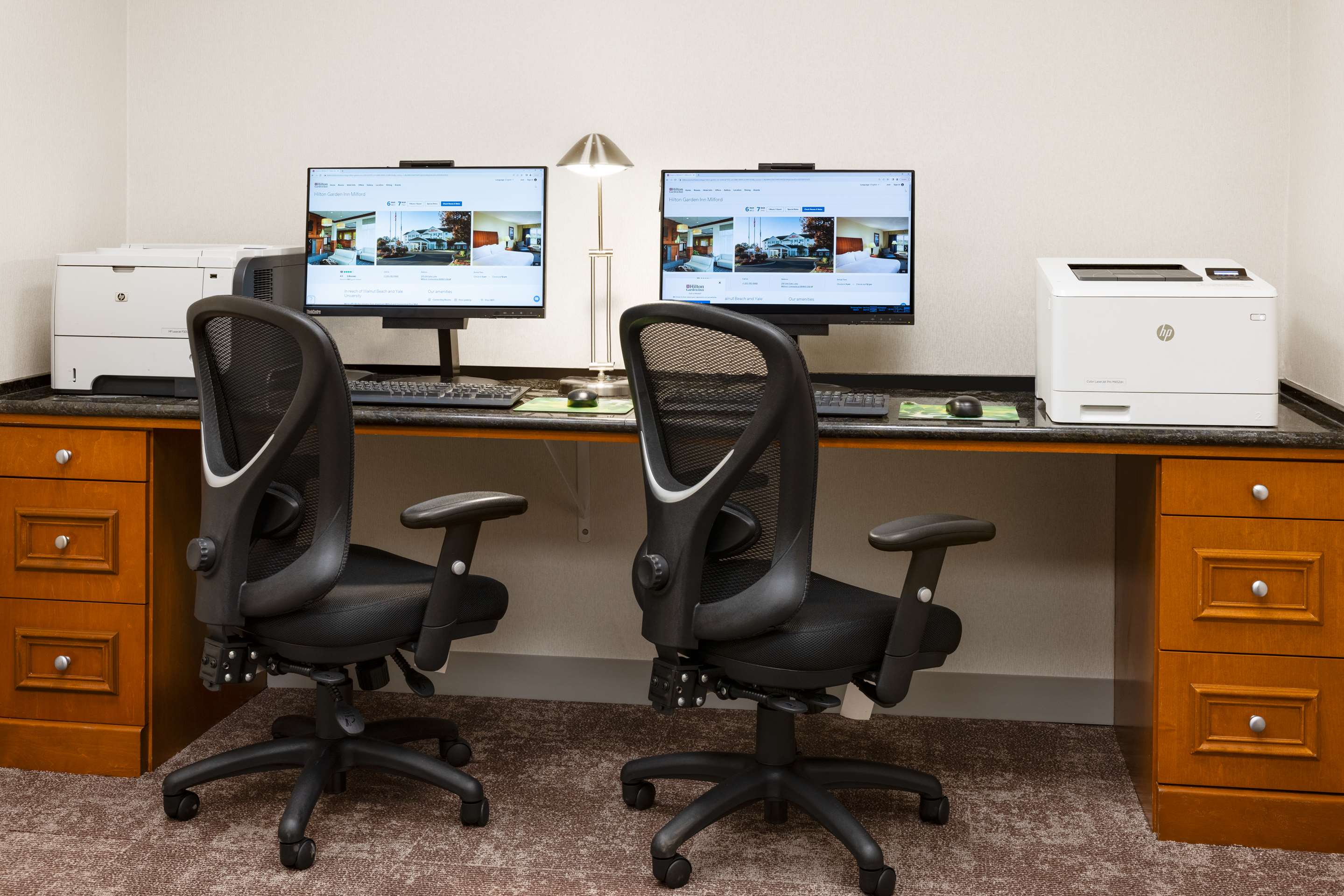 Business Center | Hilton Garden Inn Milford