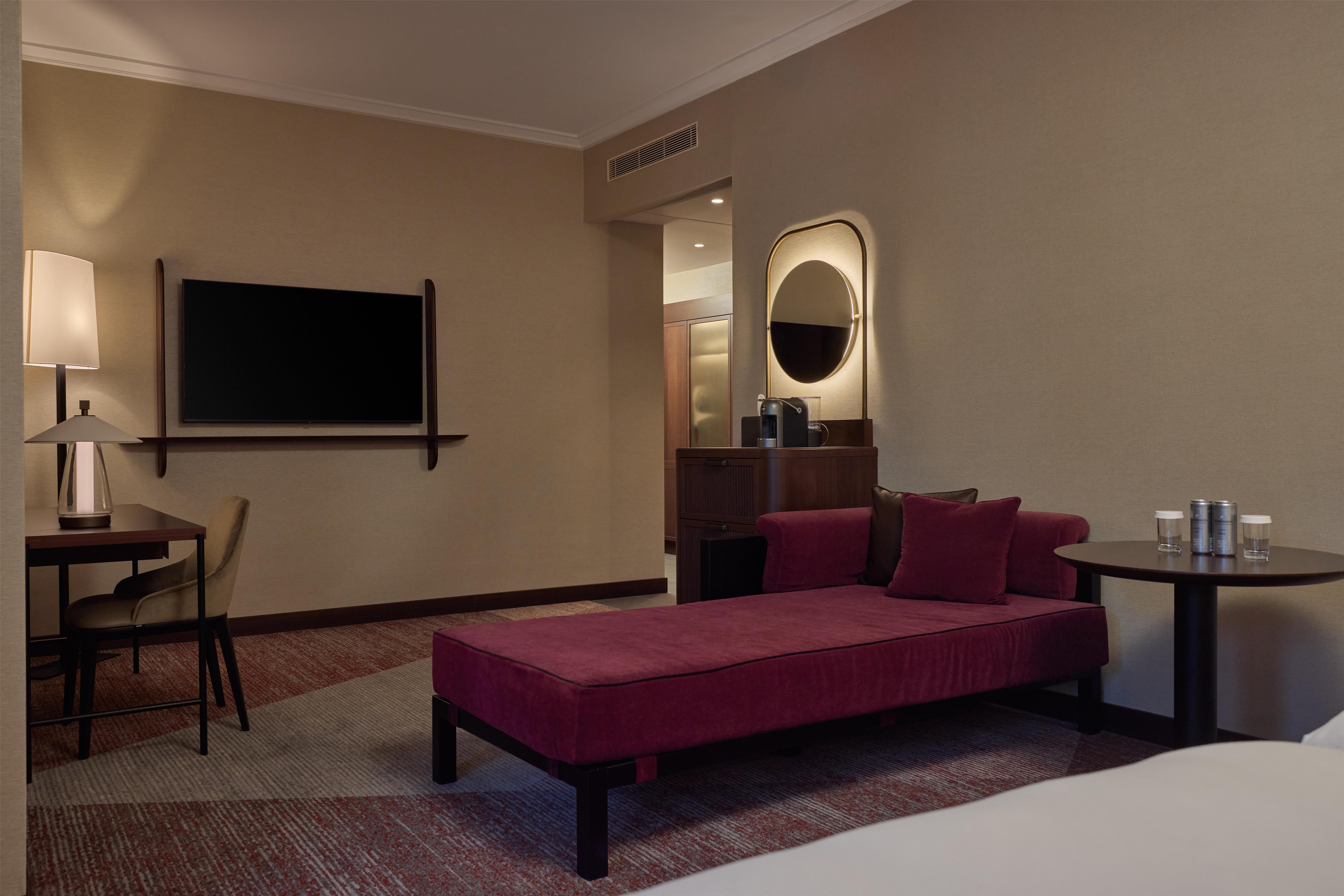 Hilton Milan Room Type - TWIN EXECUTIVE DELUXE ROOM