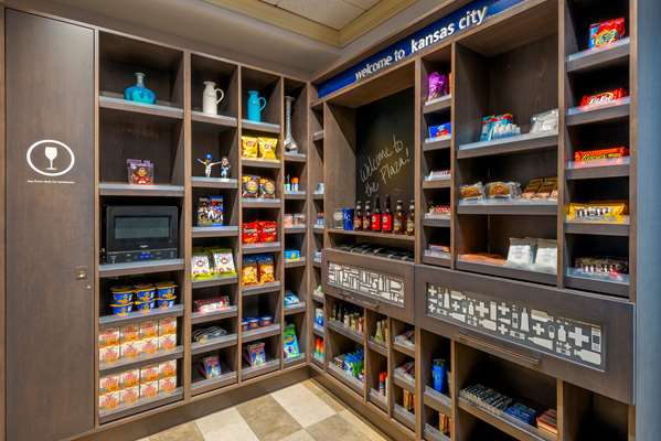 Restaurant - Hampton Inn & Suites Kansas City