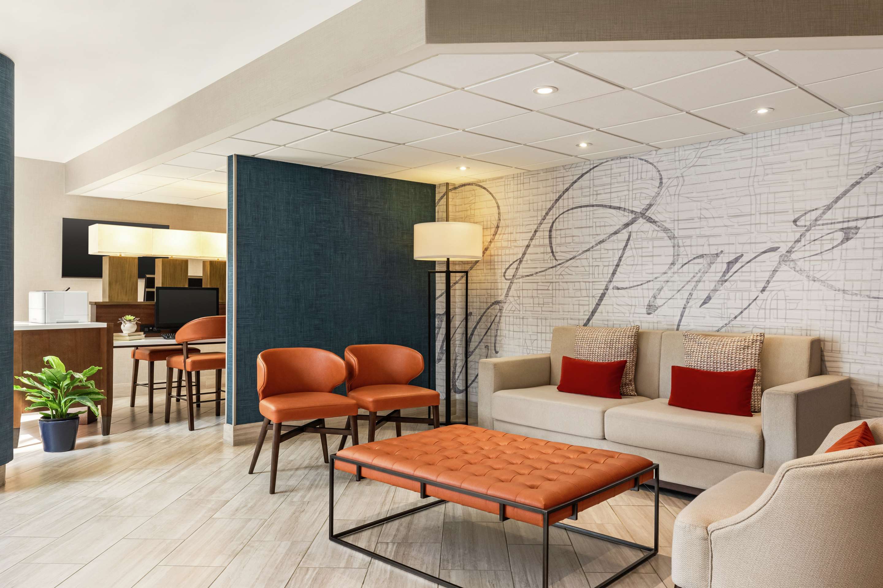 Lobby | Embassy Suites by Hilton Kansas City Overland Park