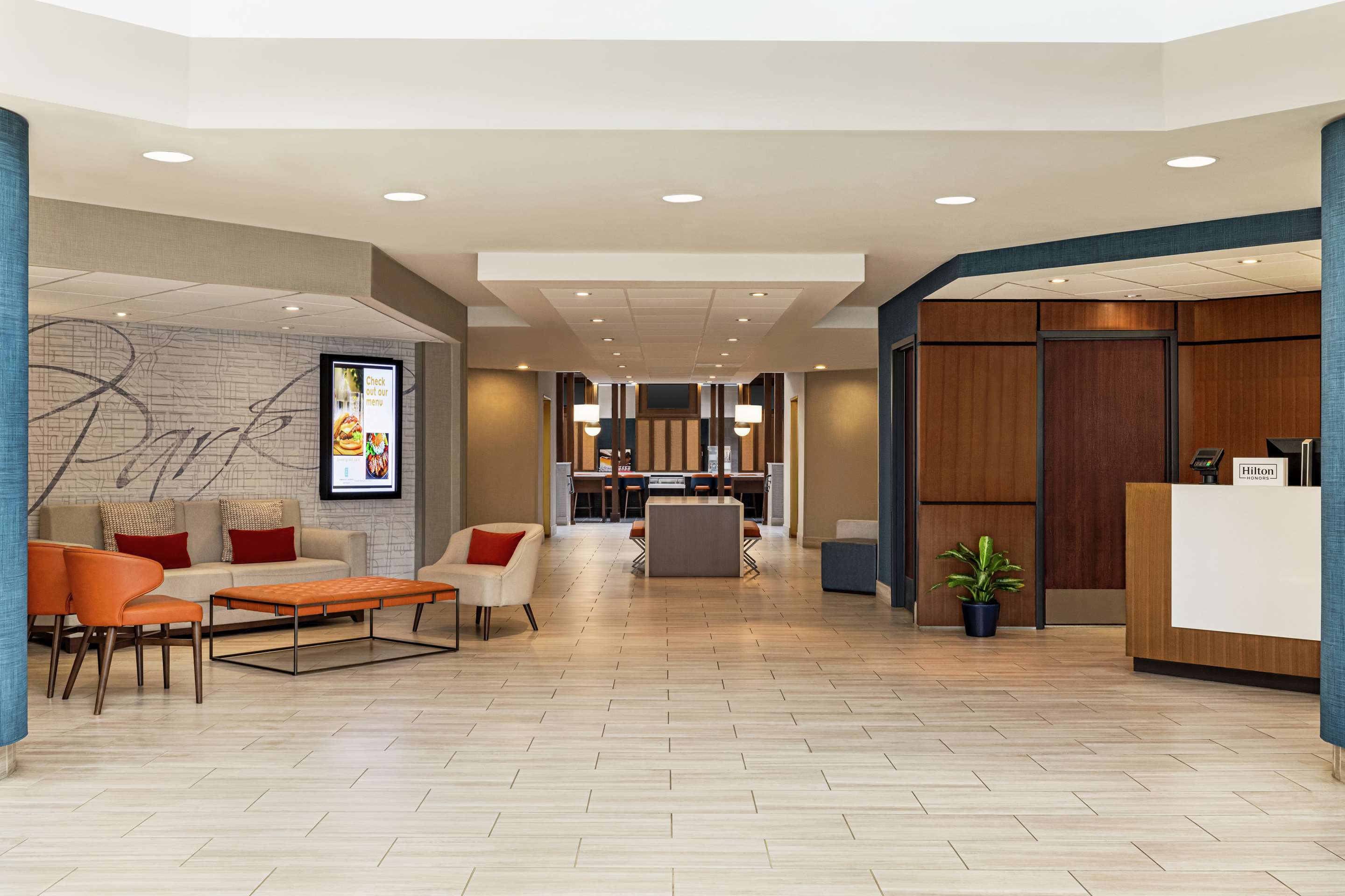 Lobby | Embassy Suites by Hilton Kansas City Overland Park