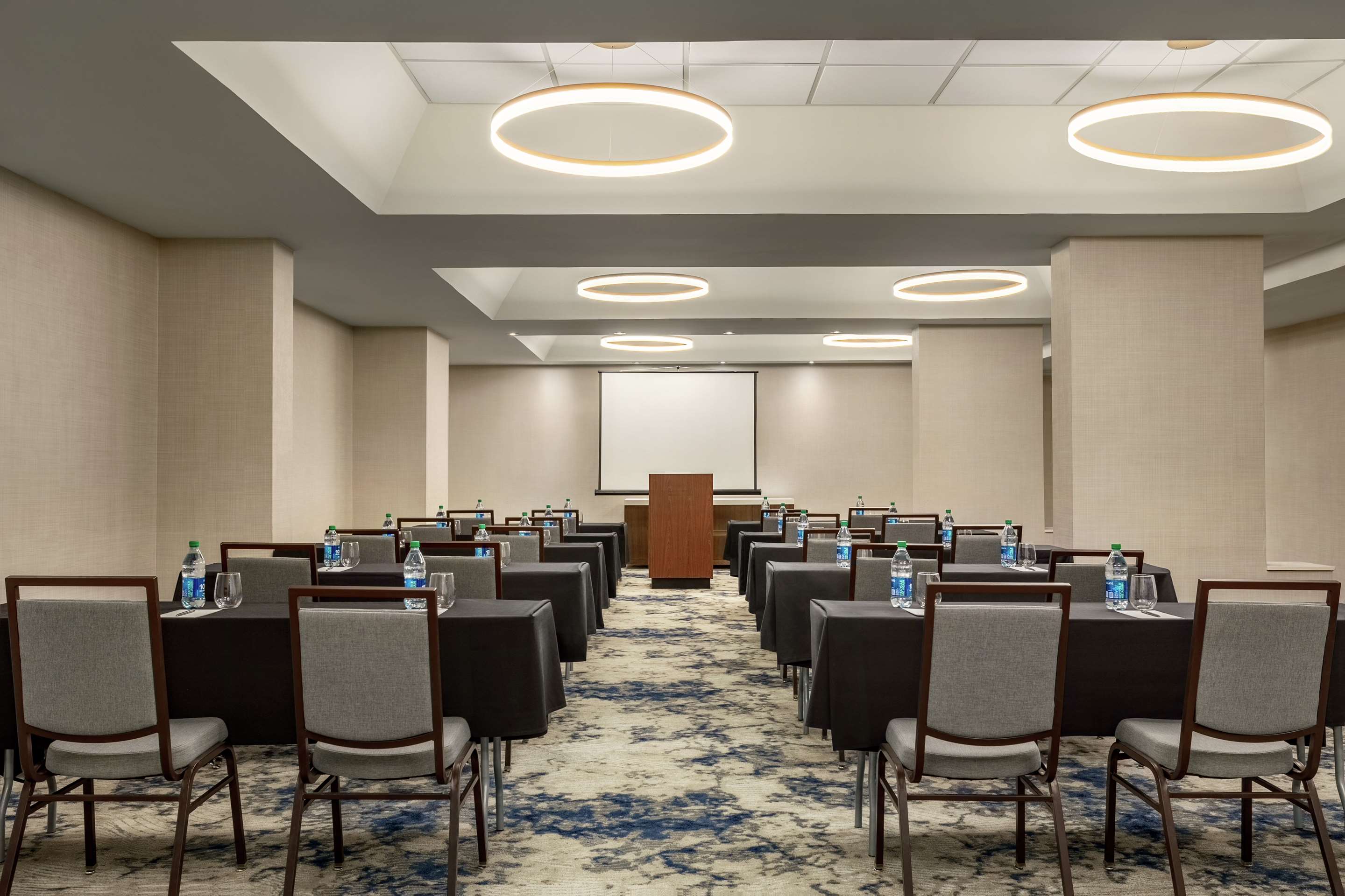 Meeting Room | Embassy Suites by Hilton Kansas City Overland Park