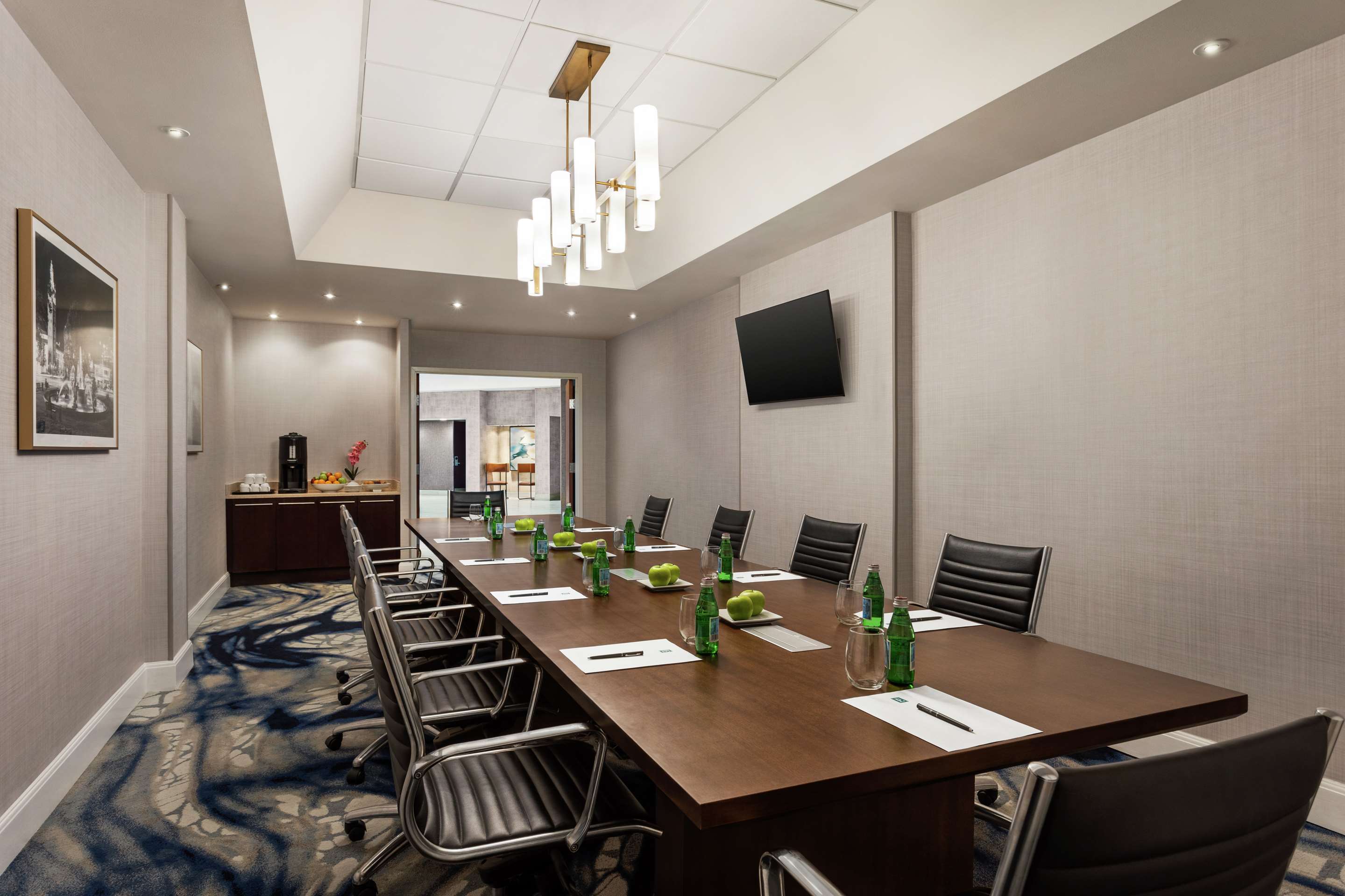 Meeting Room | Embassy Suites by Hilton Kansas City Overland Park