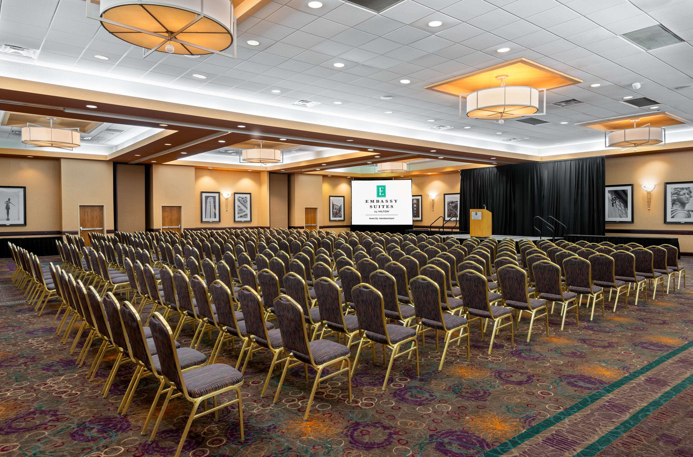 Meeting Room | Embassy Suites by Hilton Kansas City International Airport