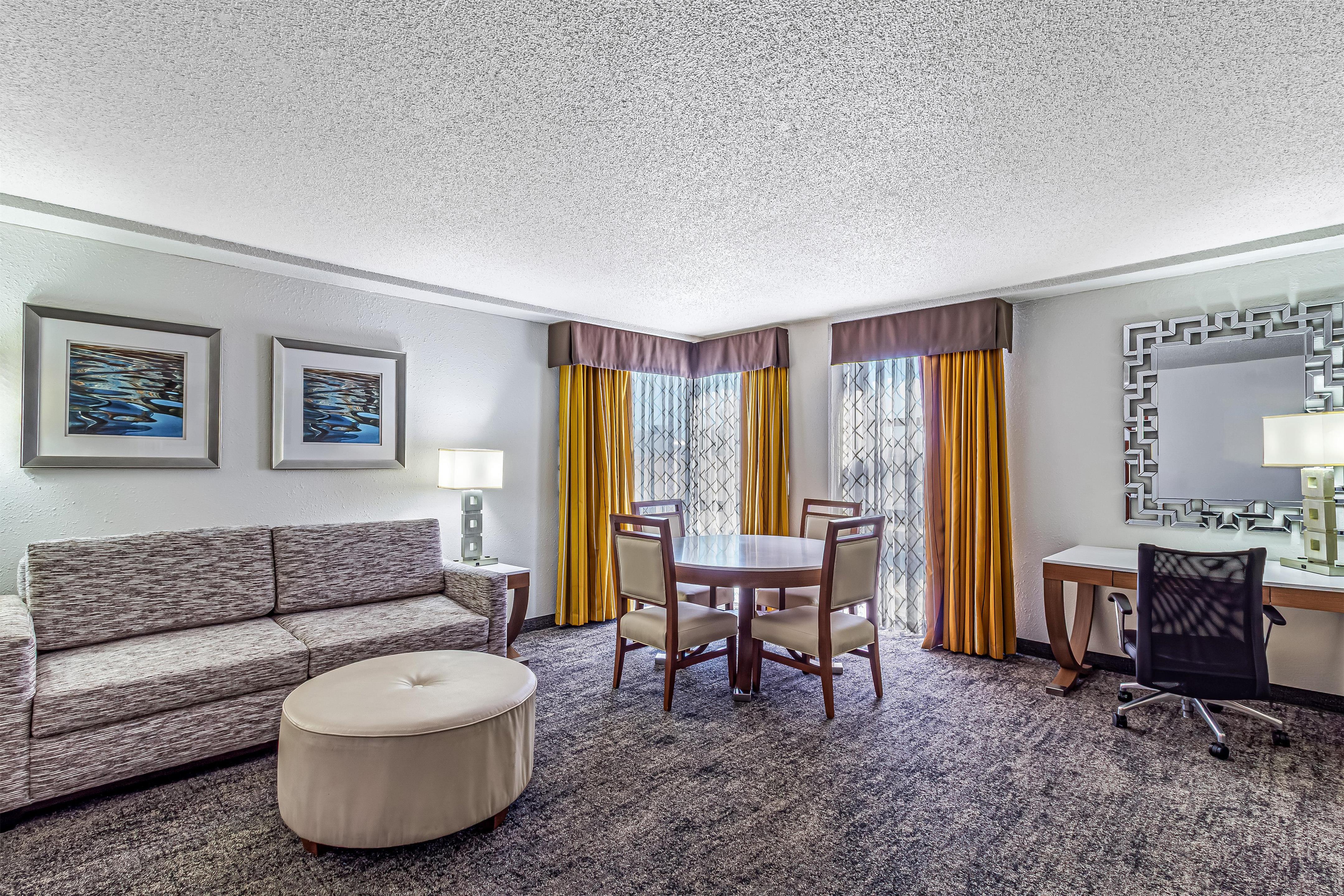 Guest room