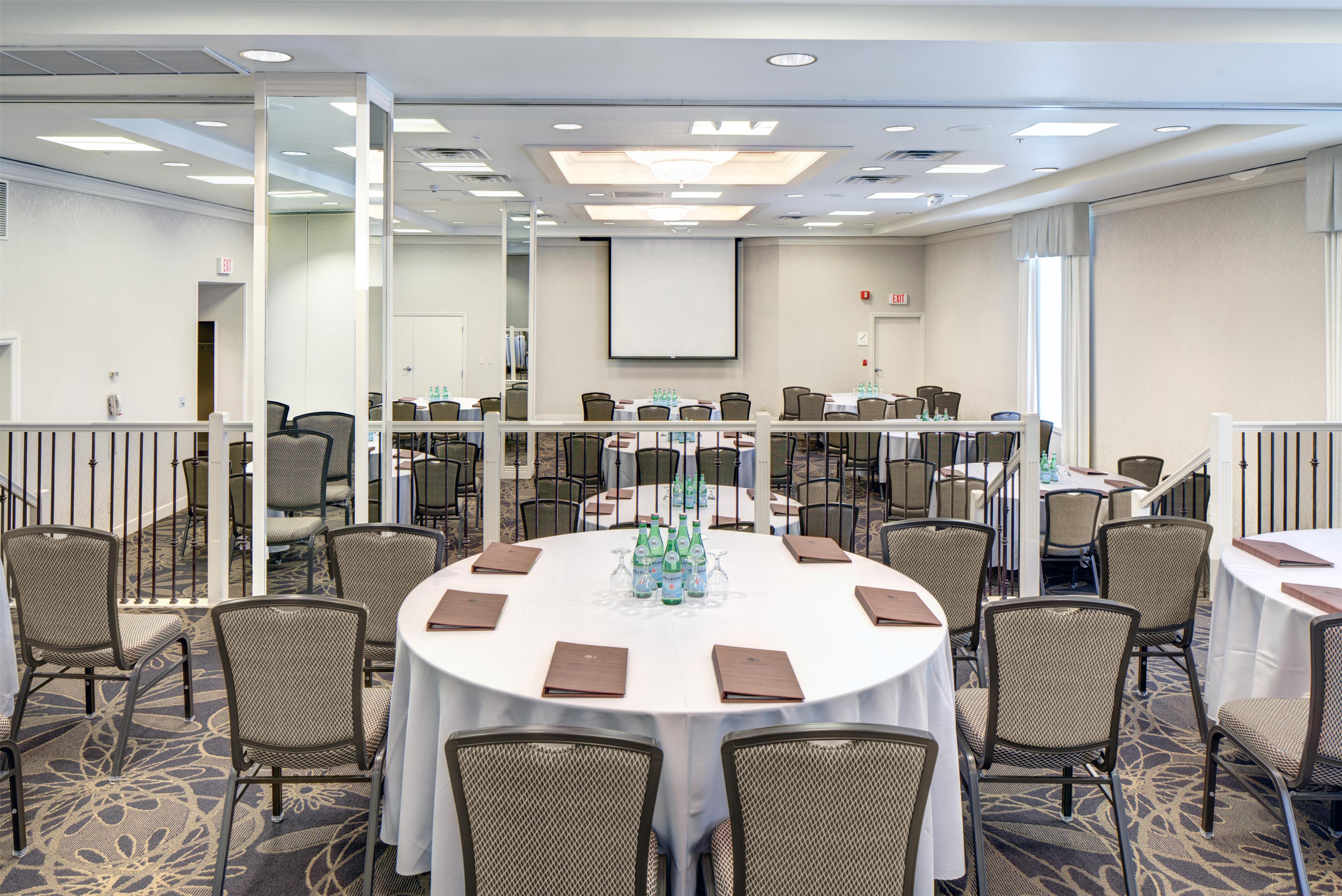 Meeting Room | DoubleTree by Hilton Milwaukee Downtown