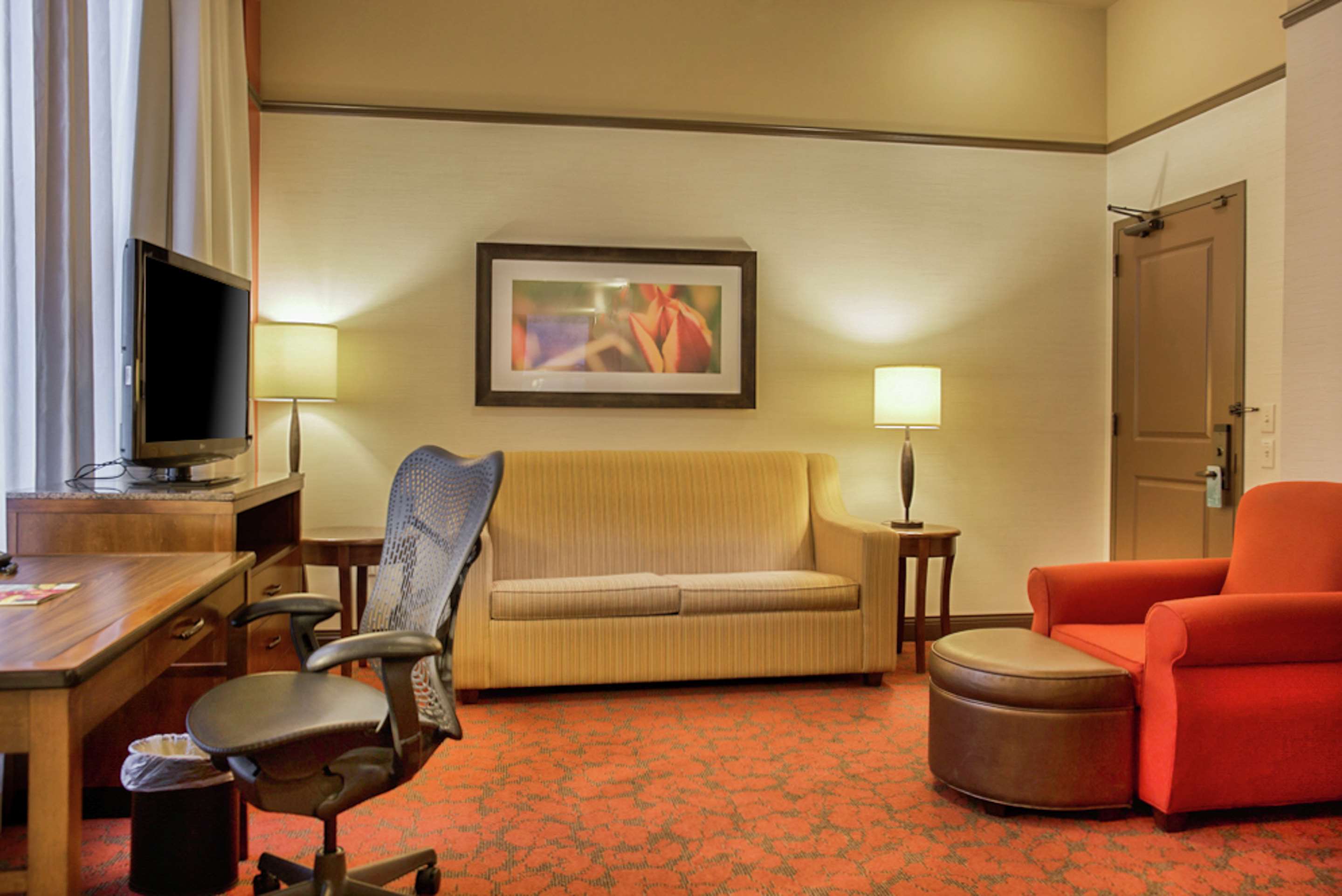 Guest room