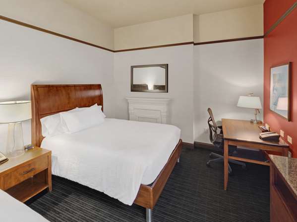  - Hilton Garden Inn Downtown Milwaukee - I-794, Exit 1E