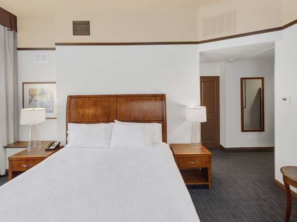  - Hilton Garden Inn Downtown Milwaukee - I-794, Exit 1E