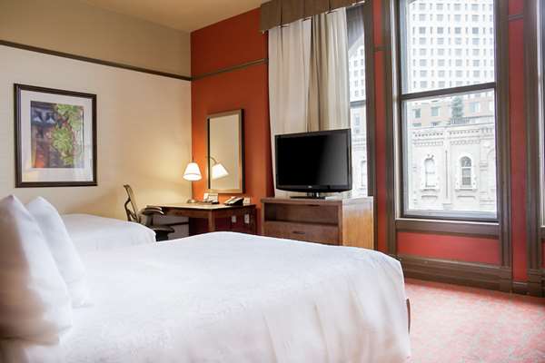  - Hilton Garden Inn Downtown Milwaukee - I-794, Exit 1E