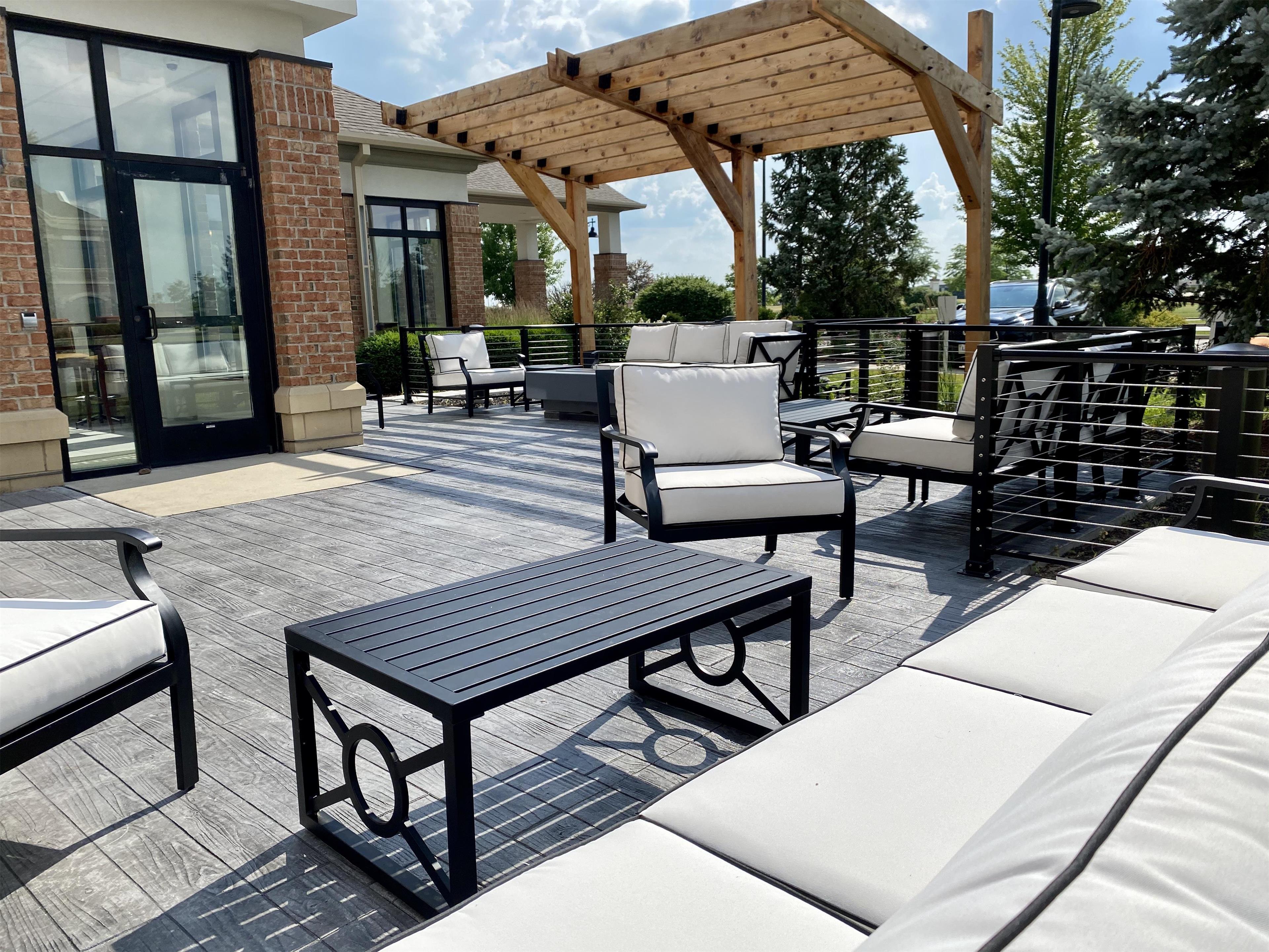 Exterior | Hilton Garden Inn Oconomowoc