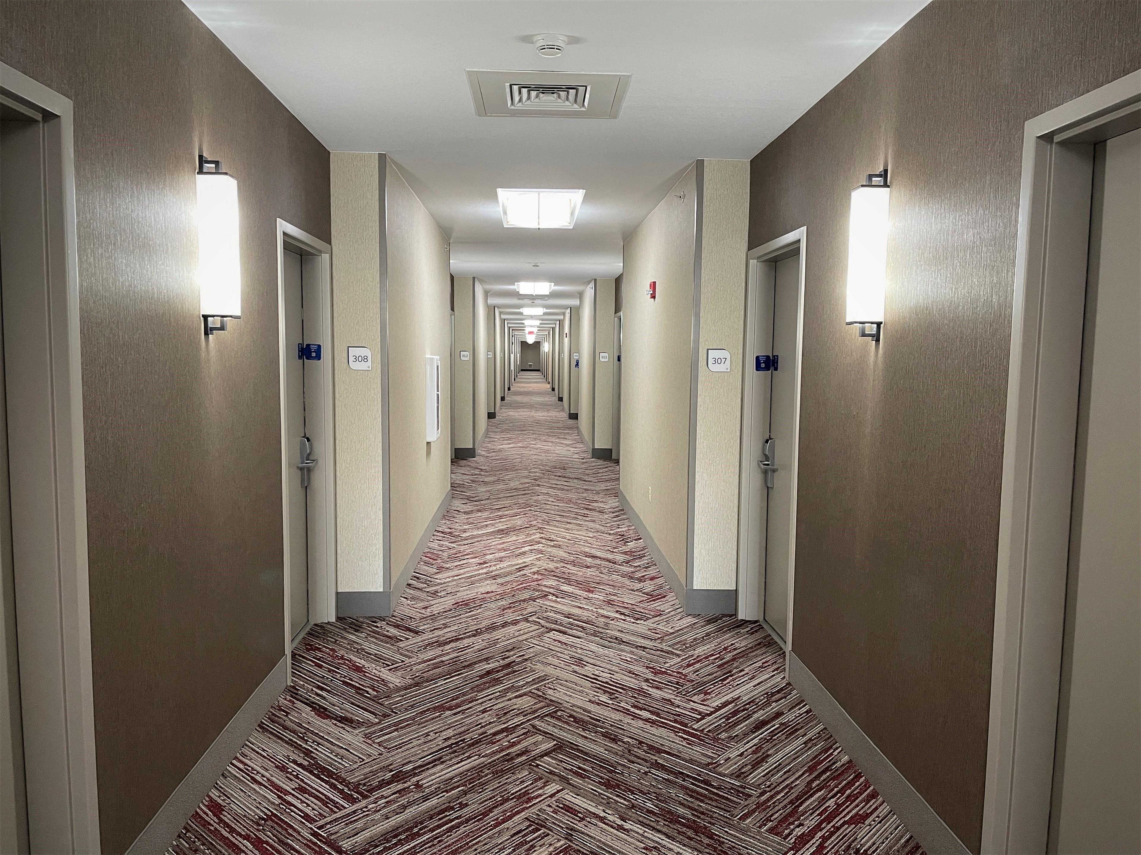 Property amenity | Hilton Garden Inn Oconomowoc