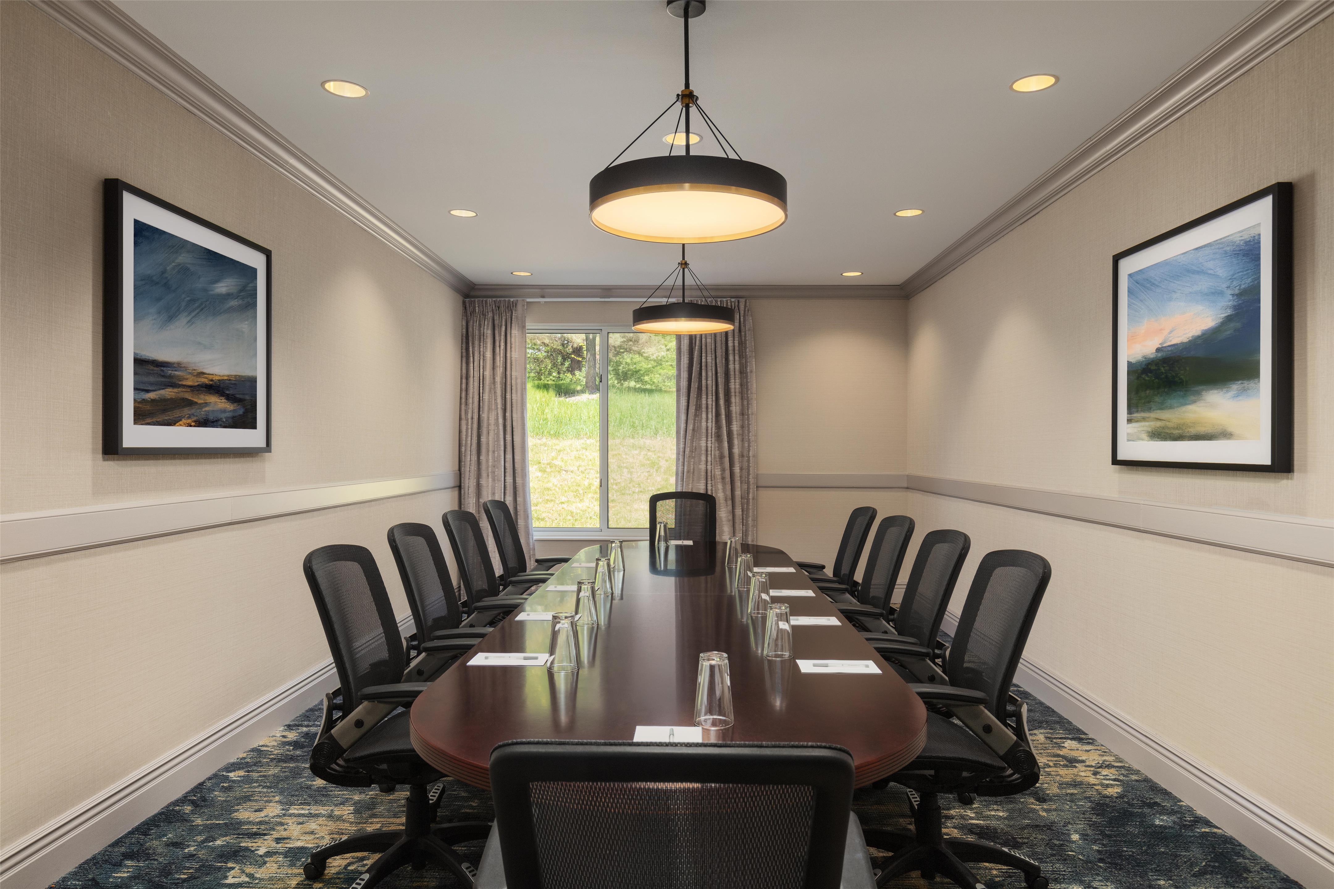 Meeting Room | Hilton Garden Inn Milwaukee Northwest Conference Center