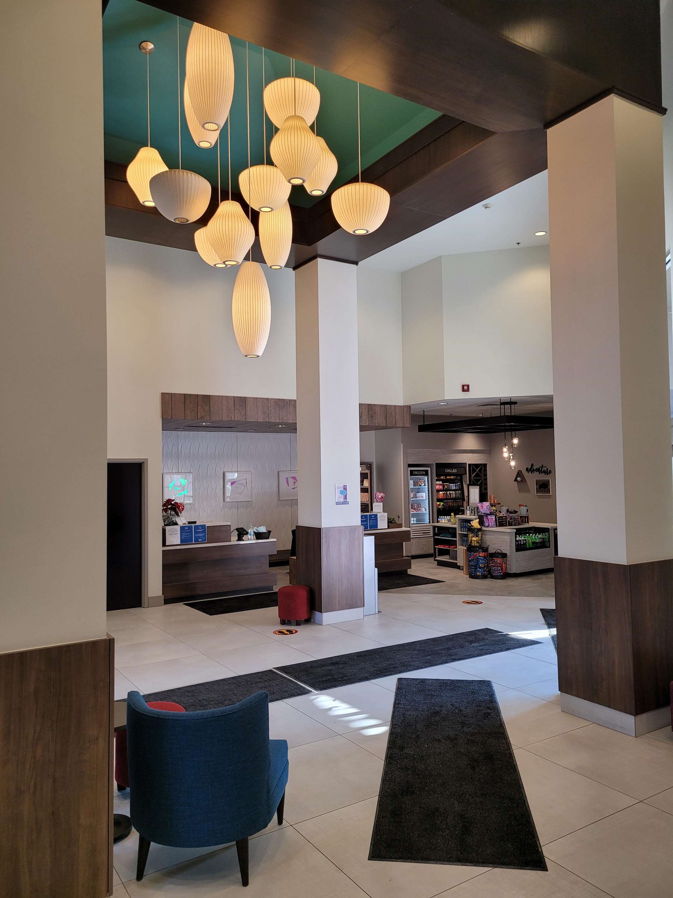 Reception | Hilton Garden Inn Mankato Downtown