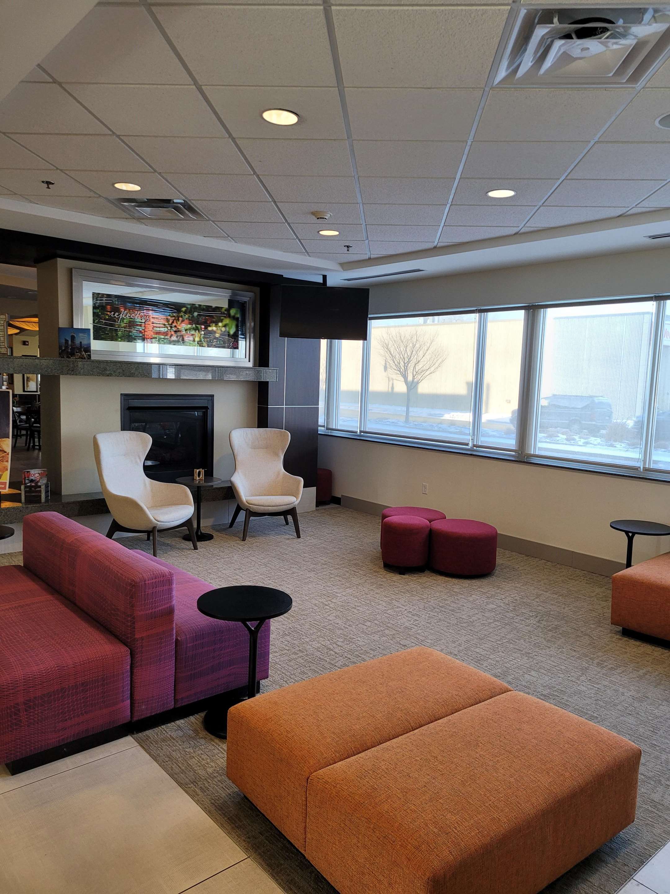Lobby | Hilton Garden Inn Mankato Downtown