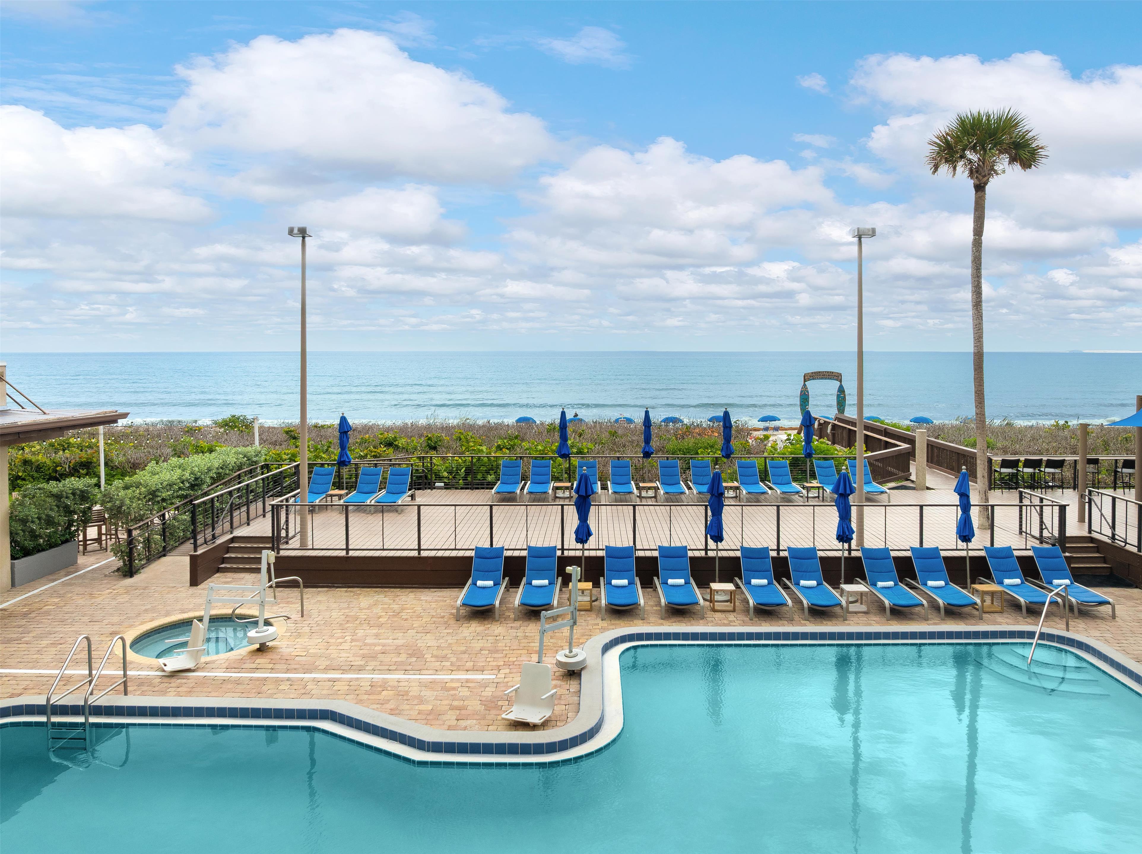 Pool | DoubleTree Suites by Hilton Melbourne Beach Oceanfront