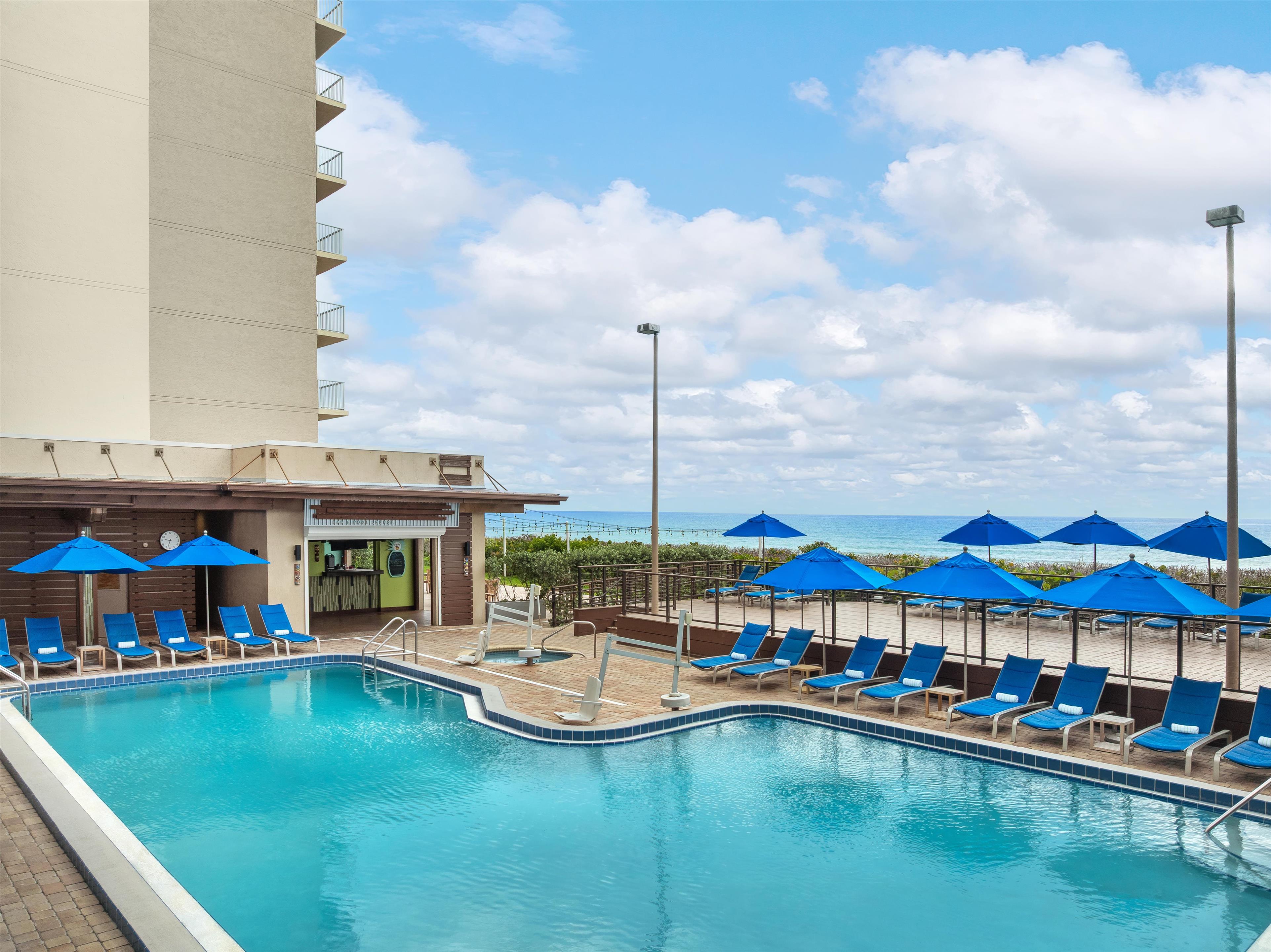 Pool | DoubleTree Suites by Hilton Melbourne Beach Oceanfront