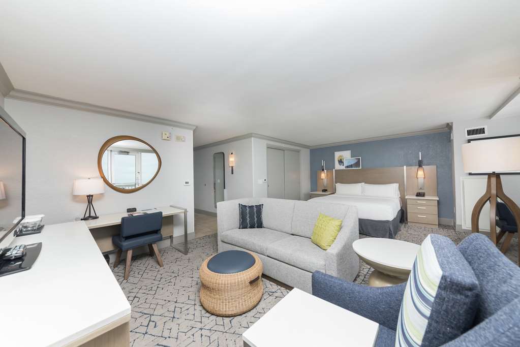 Hilton Melbourne Beach Oceanfront Room Type - 1K JSTE OCNF MB HR ACC RIS