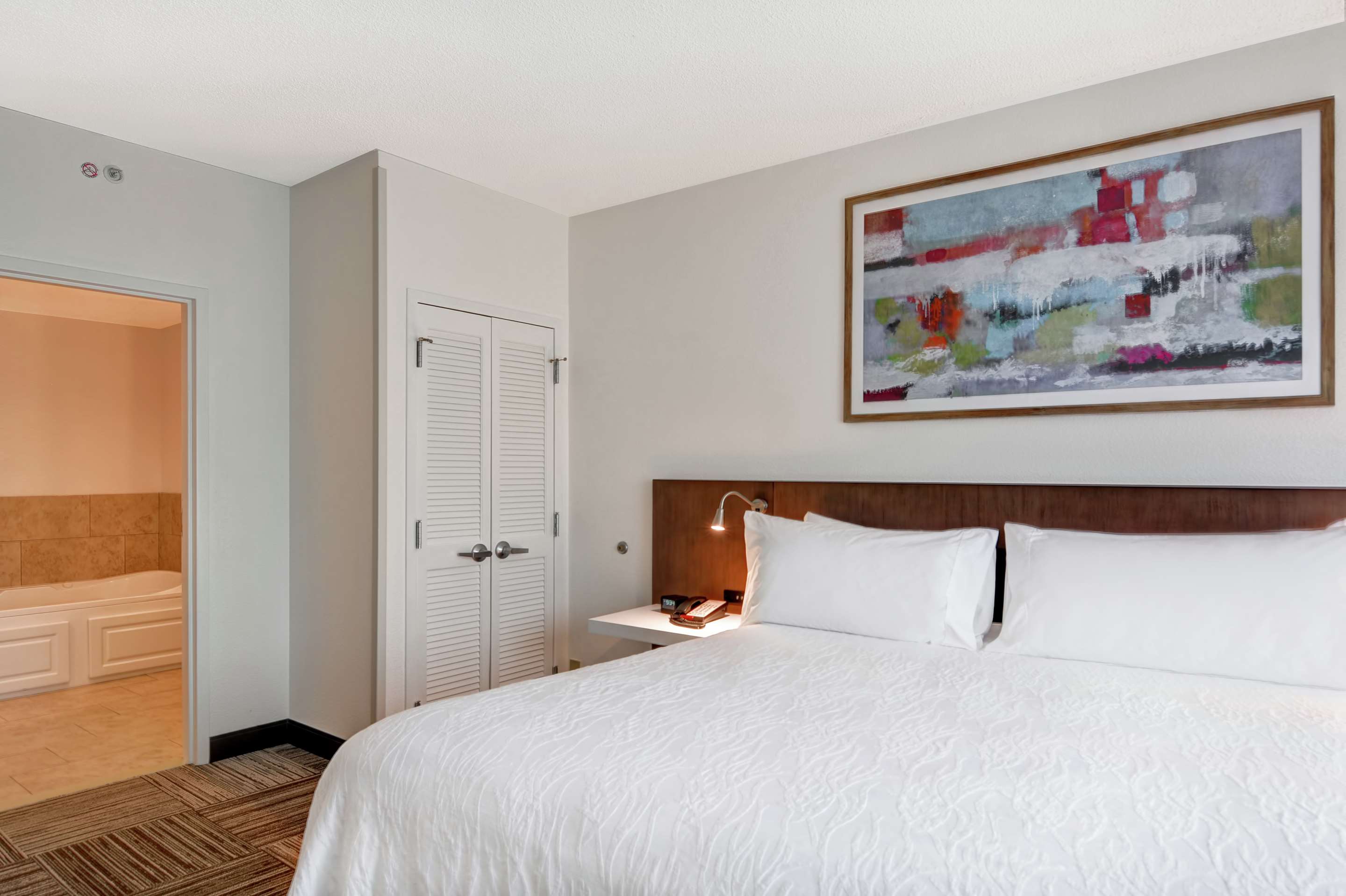 Guest room