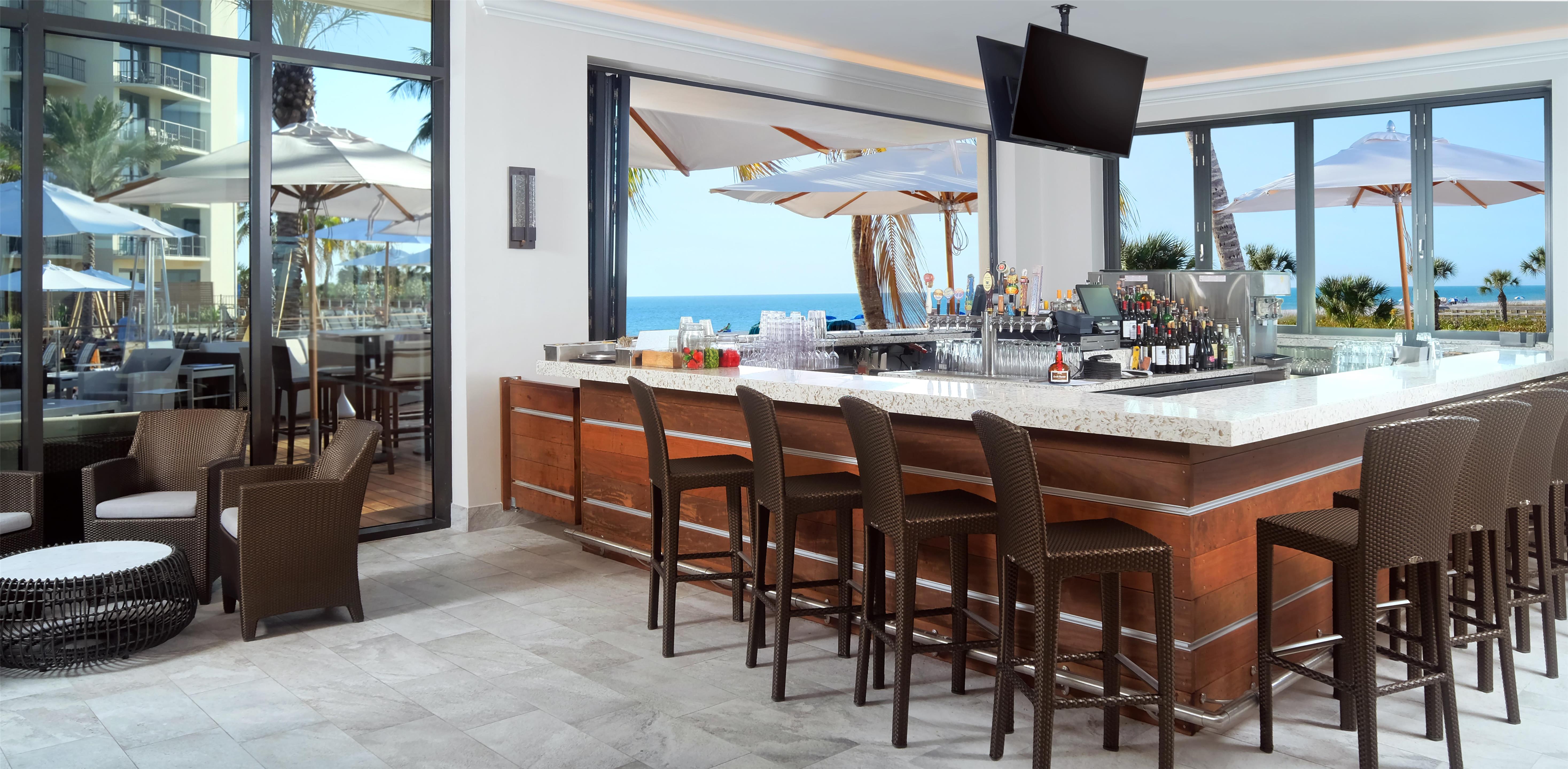 BarLounge | Hilton Marco Island Beach Resort and Spa