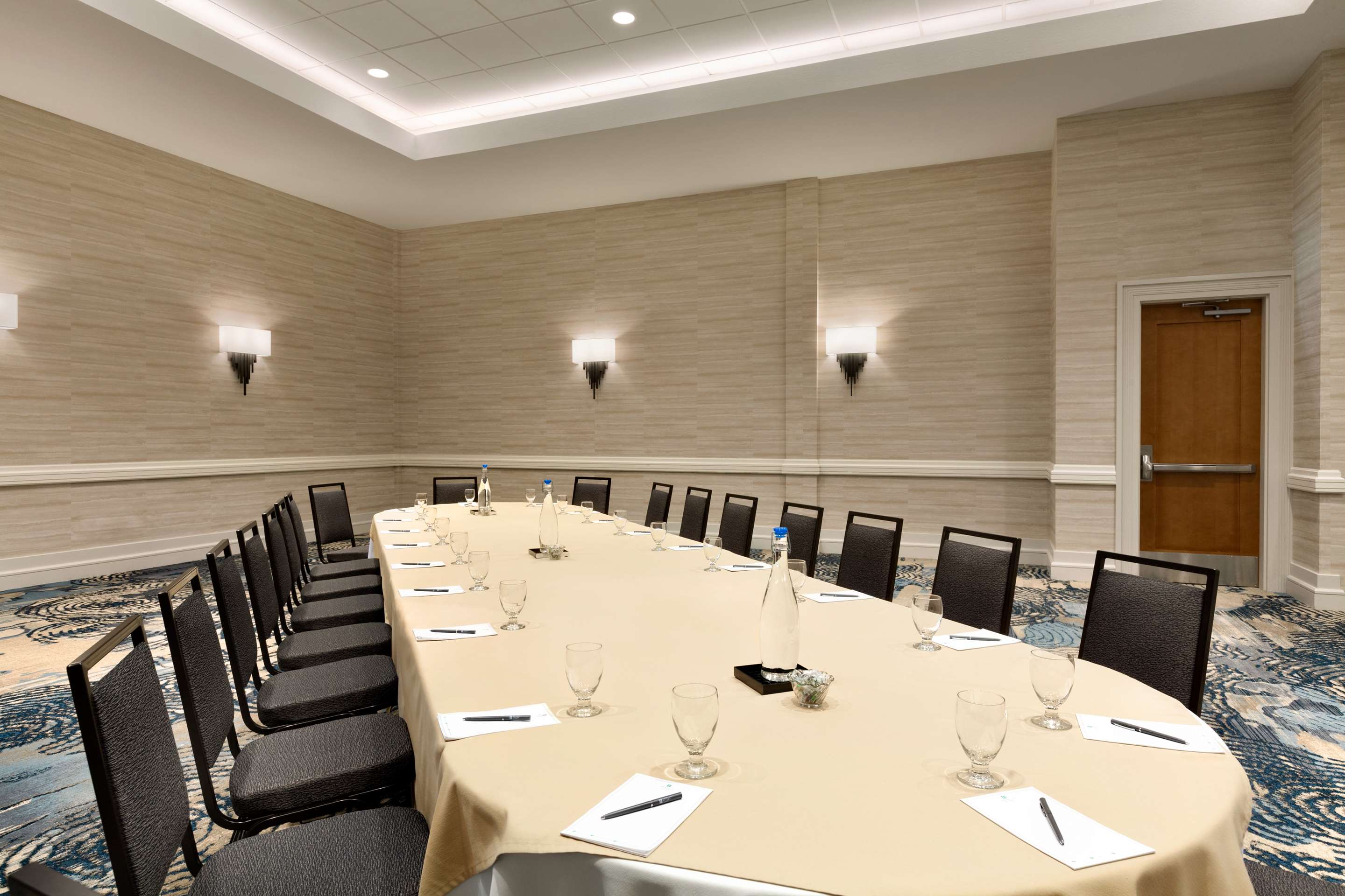Meeting Room | Embassy Suites by Hilton Monterey Bay Seaside