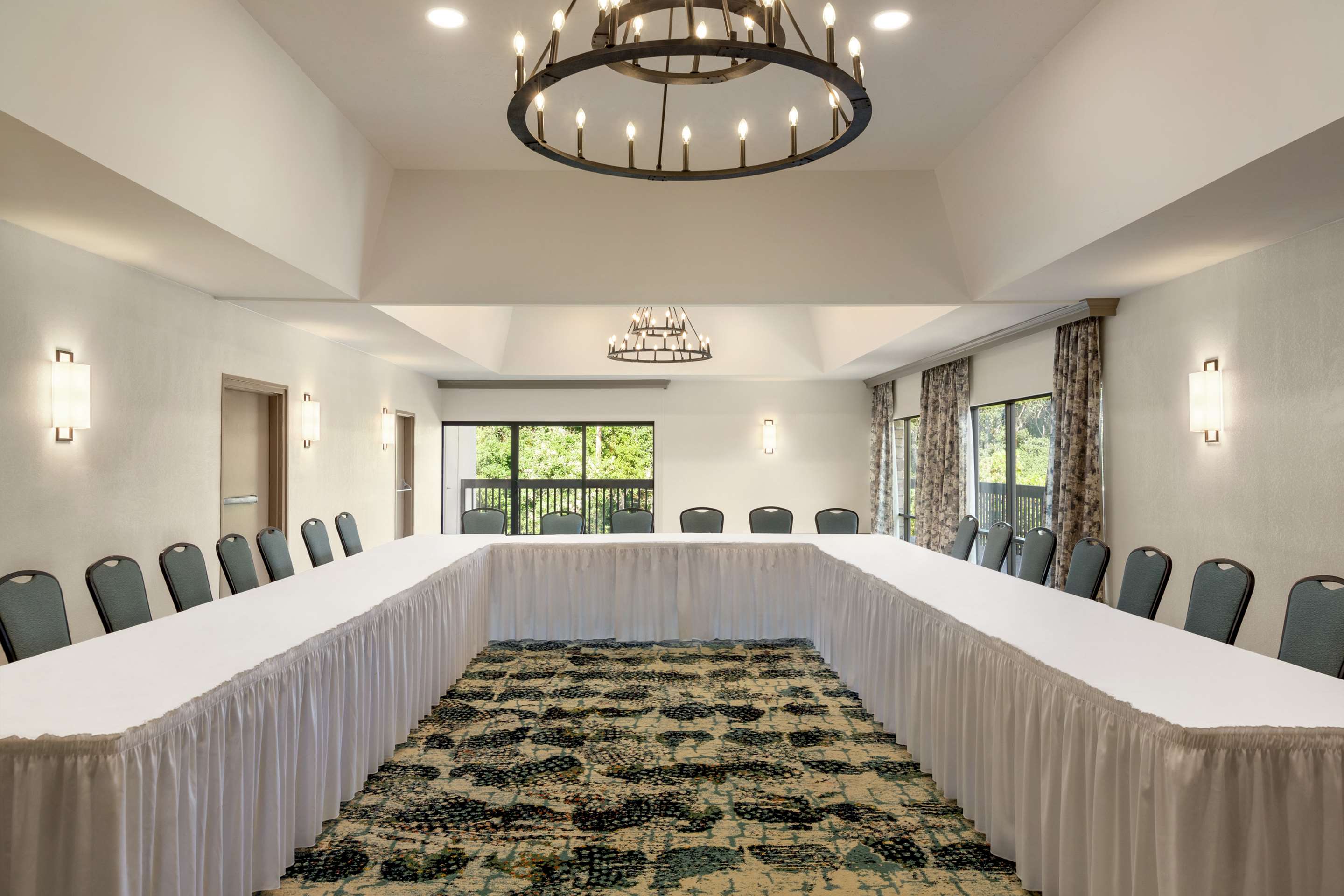 Meeting Room | Hilton Garden Inn Monterey