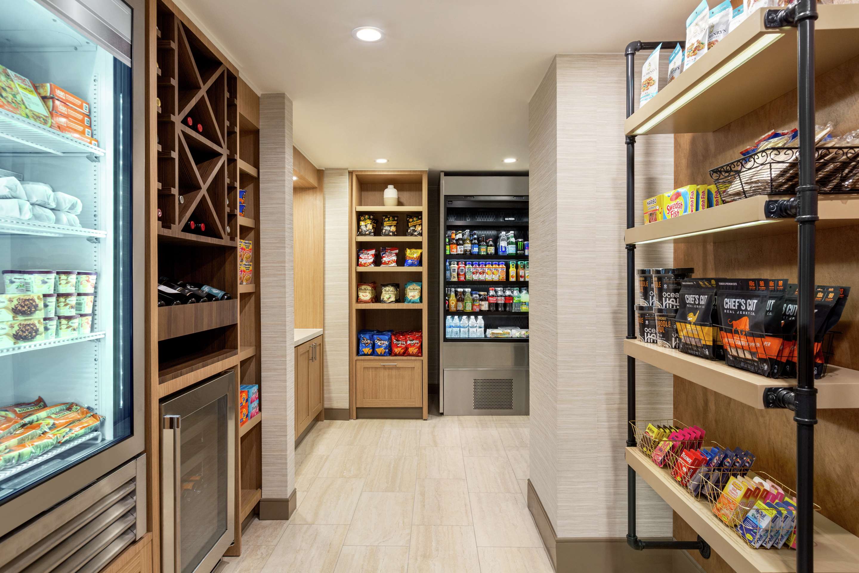 Restaurant | Hilton Garden Inn Monterey