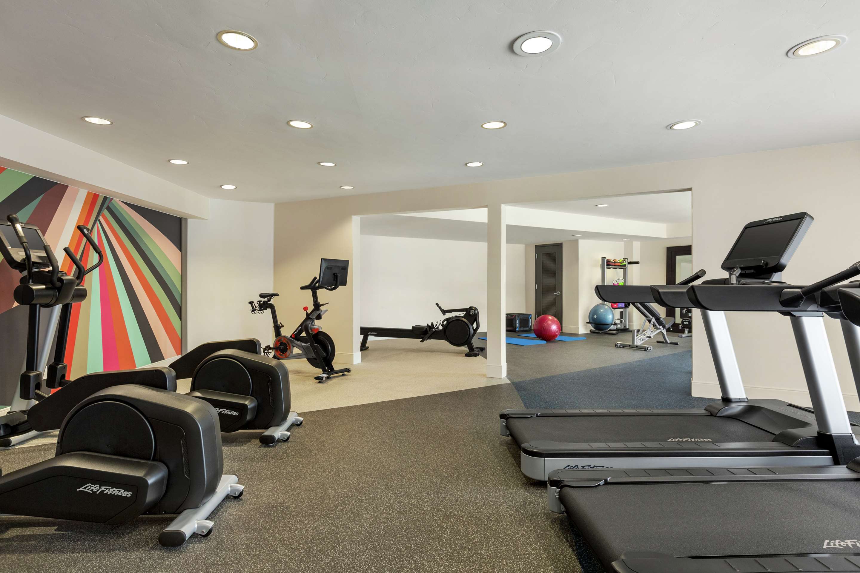 Health club fitness center gym | Hilton Garden Inn Monterey
