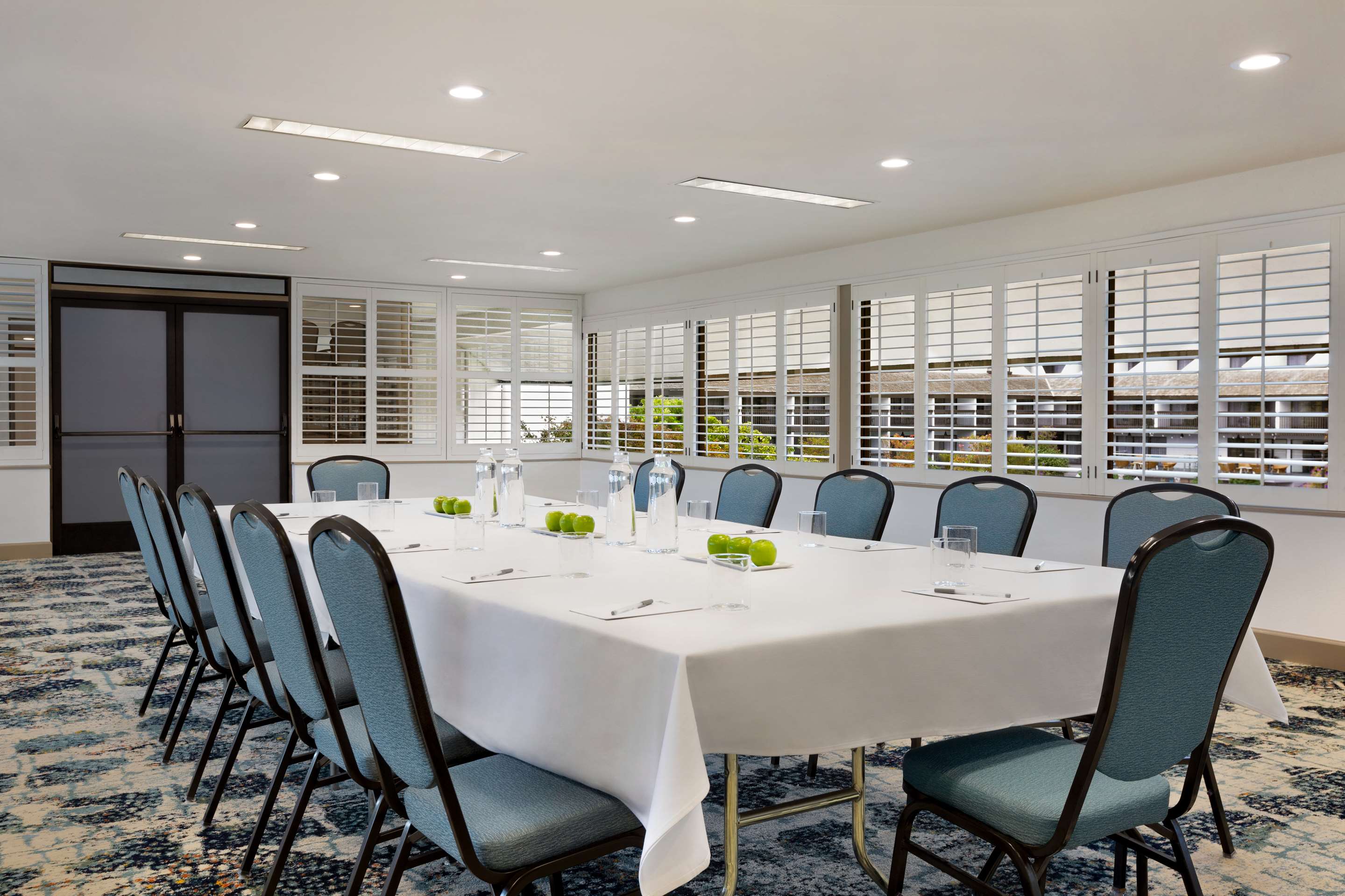 Meeting Room | Hilton Garden Inn Monterey